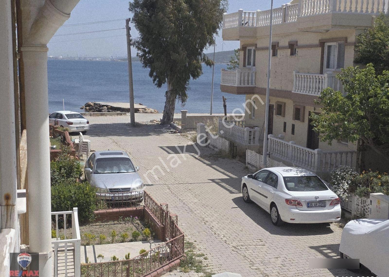 Yenifoça Cumhuriyet Mah. Eşyalı Kiralık 3+1 Triblex Yazlık - Görsel 26