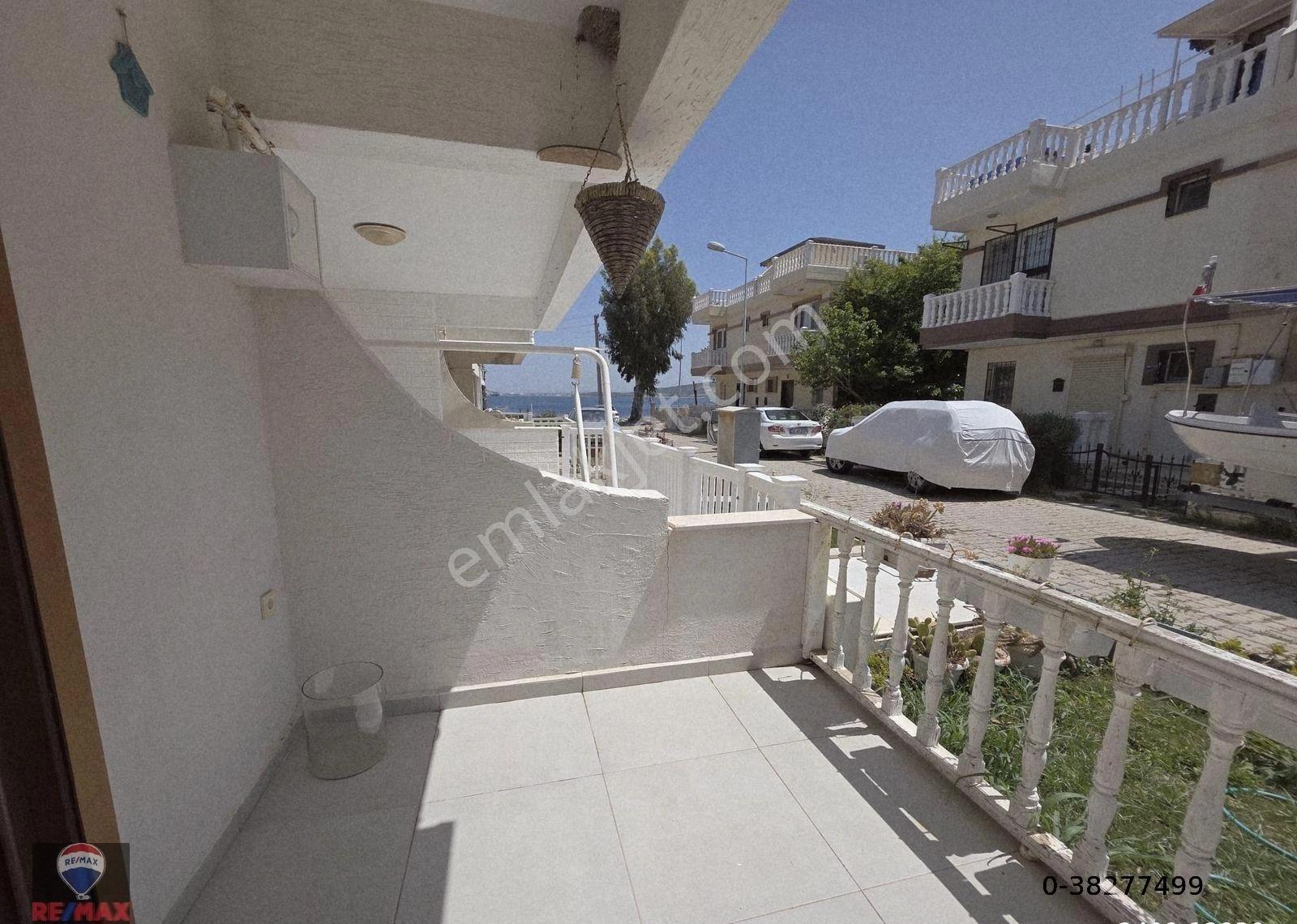 Yenifoça Cumhuriyet Mah. Eşyalı Kiralık 3+1 Triblex Yazlık - Görsel 32