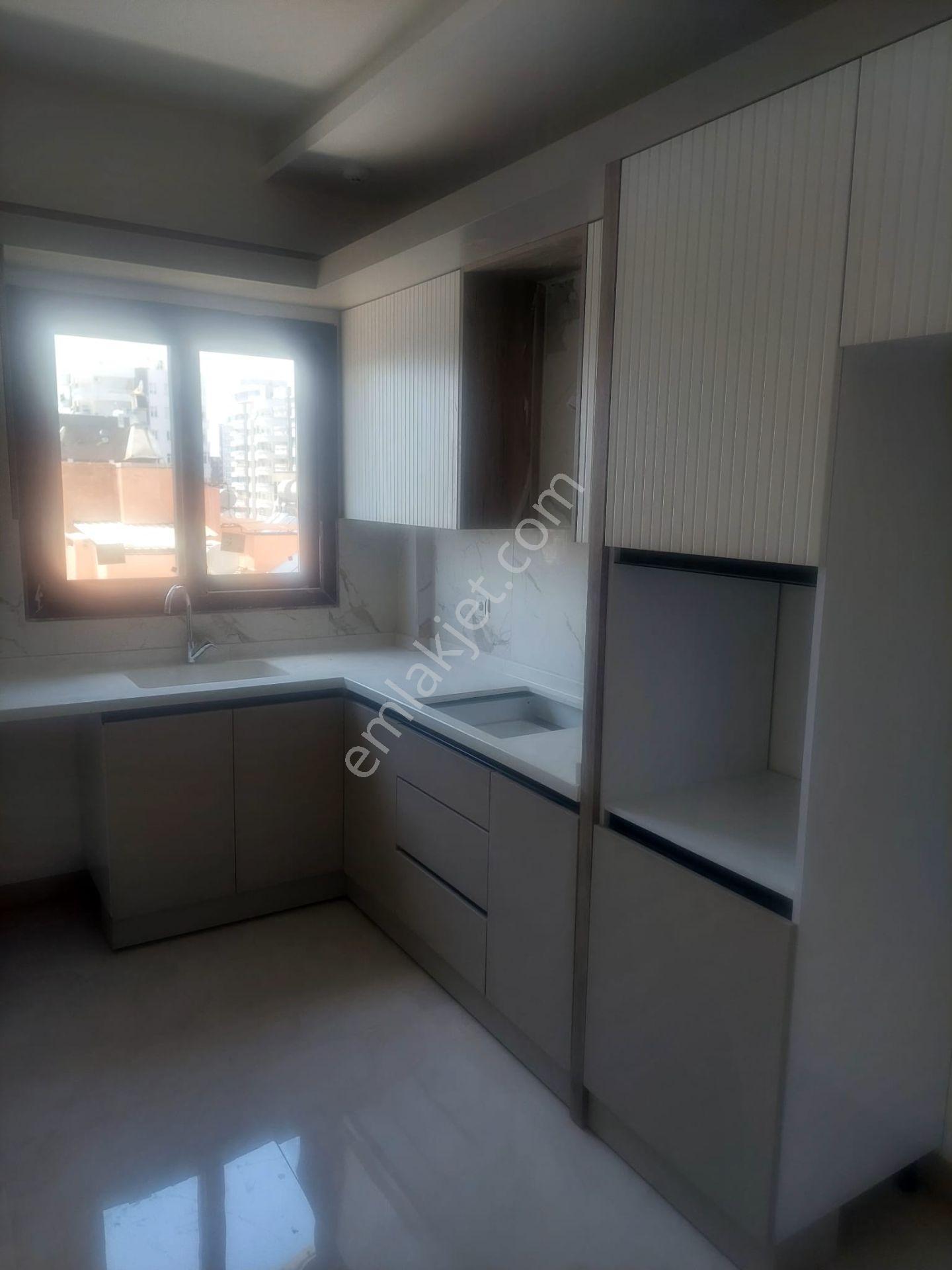 Kazanç Gayrimenkul'den Martı Oteli Civarı Deniz Manzaralı Kiralık 2+1 Daire - Görsel 5