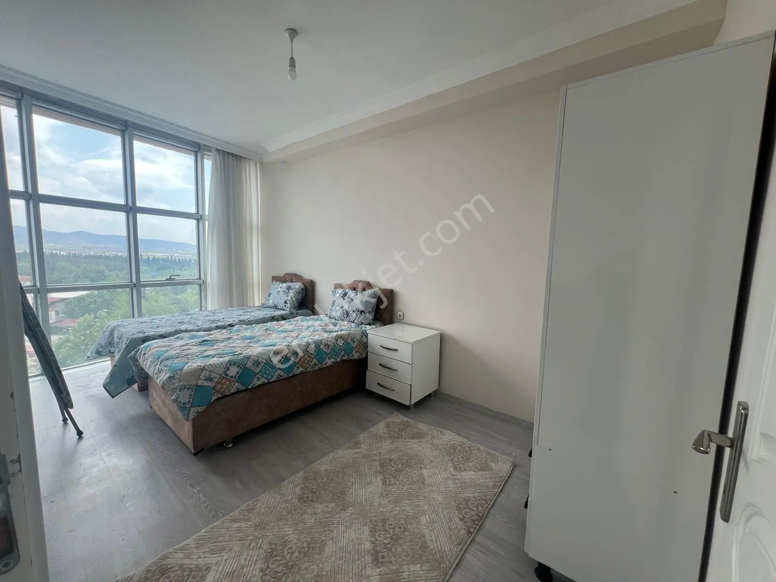 Emniyet Genel Müdürlüğü Civarında Kiralık Eşyalı 1+1 Daire - Görsel 2