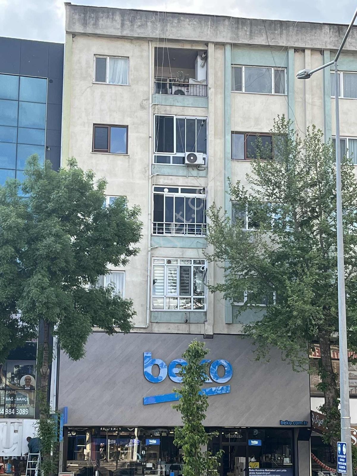 Muratlı Merkezi Konumda (net 110 M2)(3+1)satılık Daire