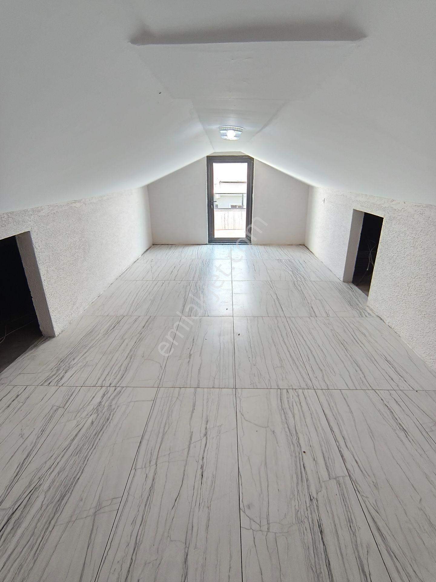 Bulut Yatırımdan 5+1 380 M² Arsa İçerisinde 200 M² Müstakil Ev - Görsel 24