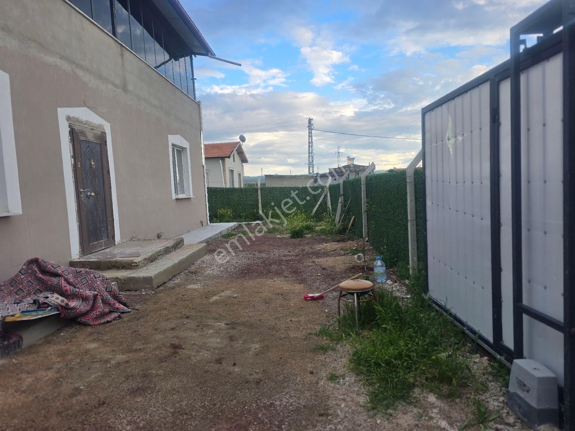 Niğde Bpr Bahçeli/saray Mahallesinde Satılık 1+1 Dubleks Villa - Görsel 8