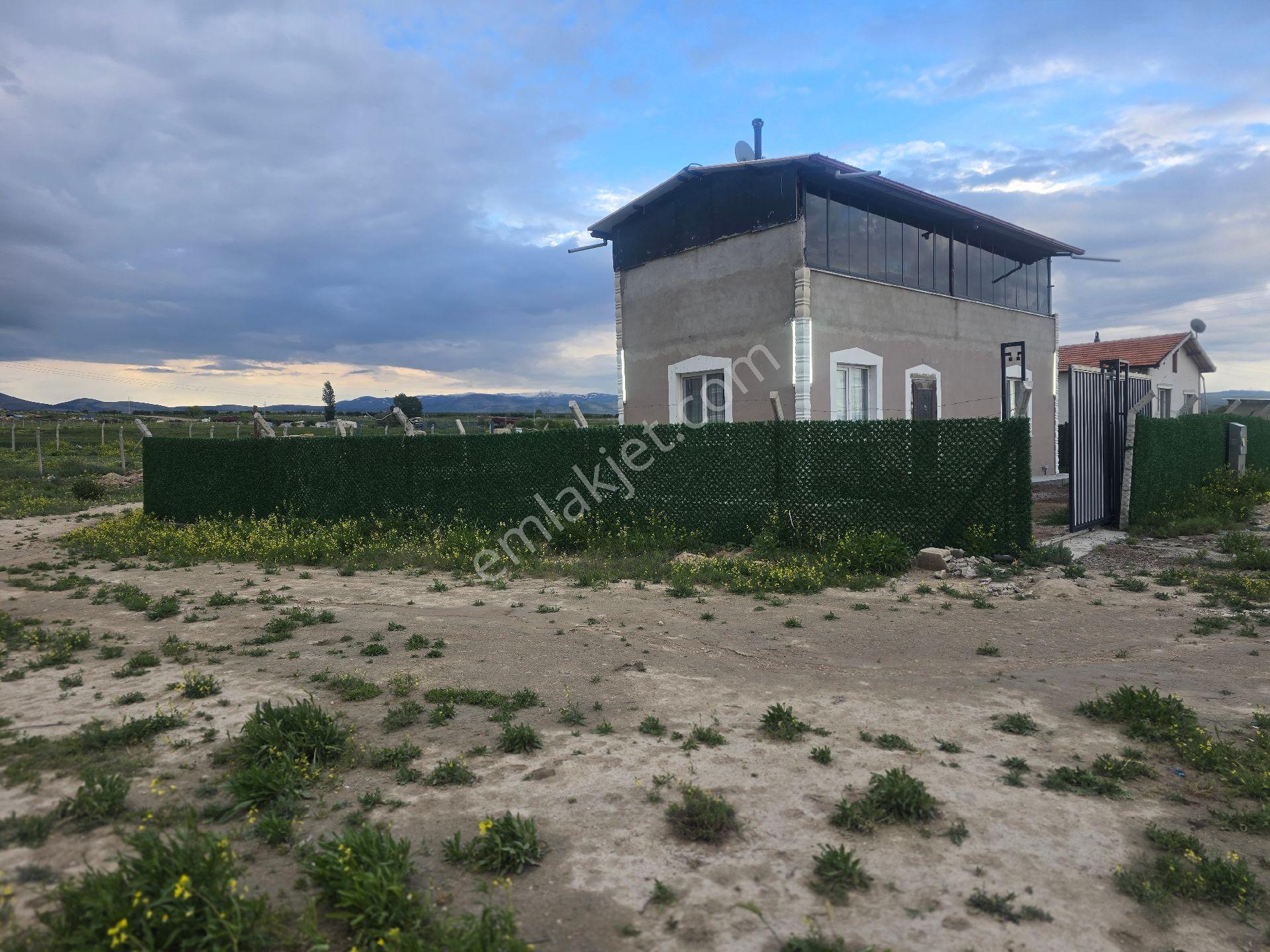 Niğde Bpr Bahçeli/saray Mahallesinde Satılık 1+1 Dubleks Villa - Görsel 2