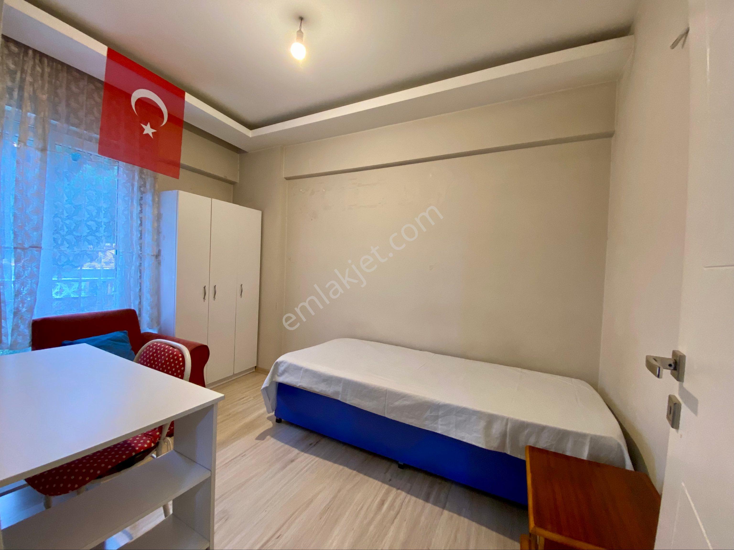 Eab’den Aydın Efeler Orta Mahalle’de Eşyalı Kiralık 2+1 Daire Doğalgazlı Asansörlü - Görsel 9