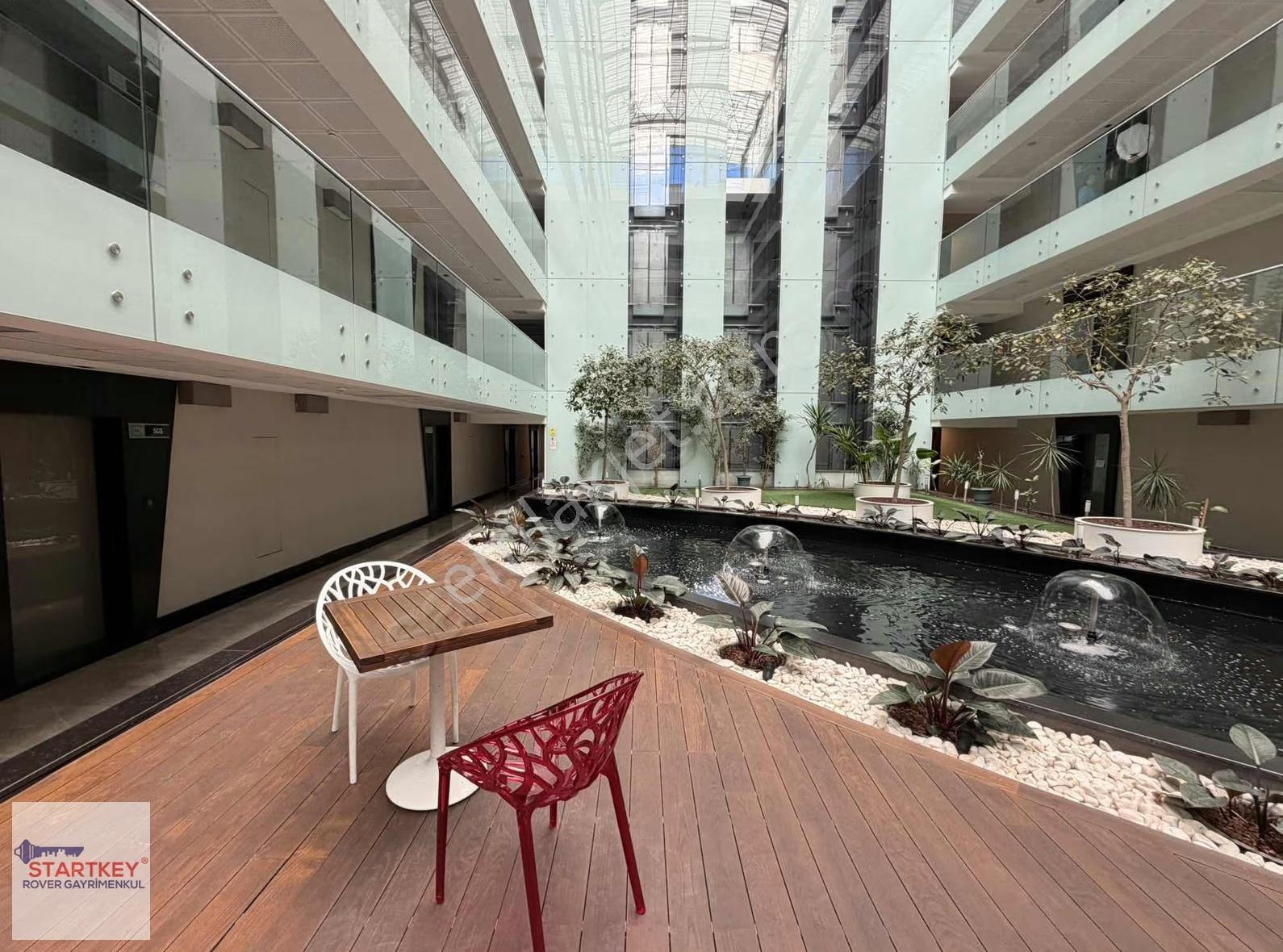 Çiçek Plazda 1+1 Kiralık Ofis - Görsel 11