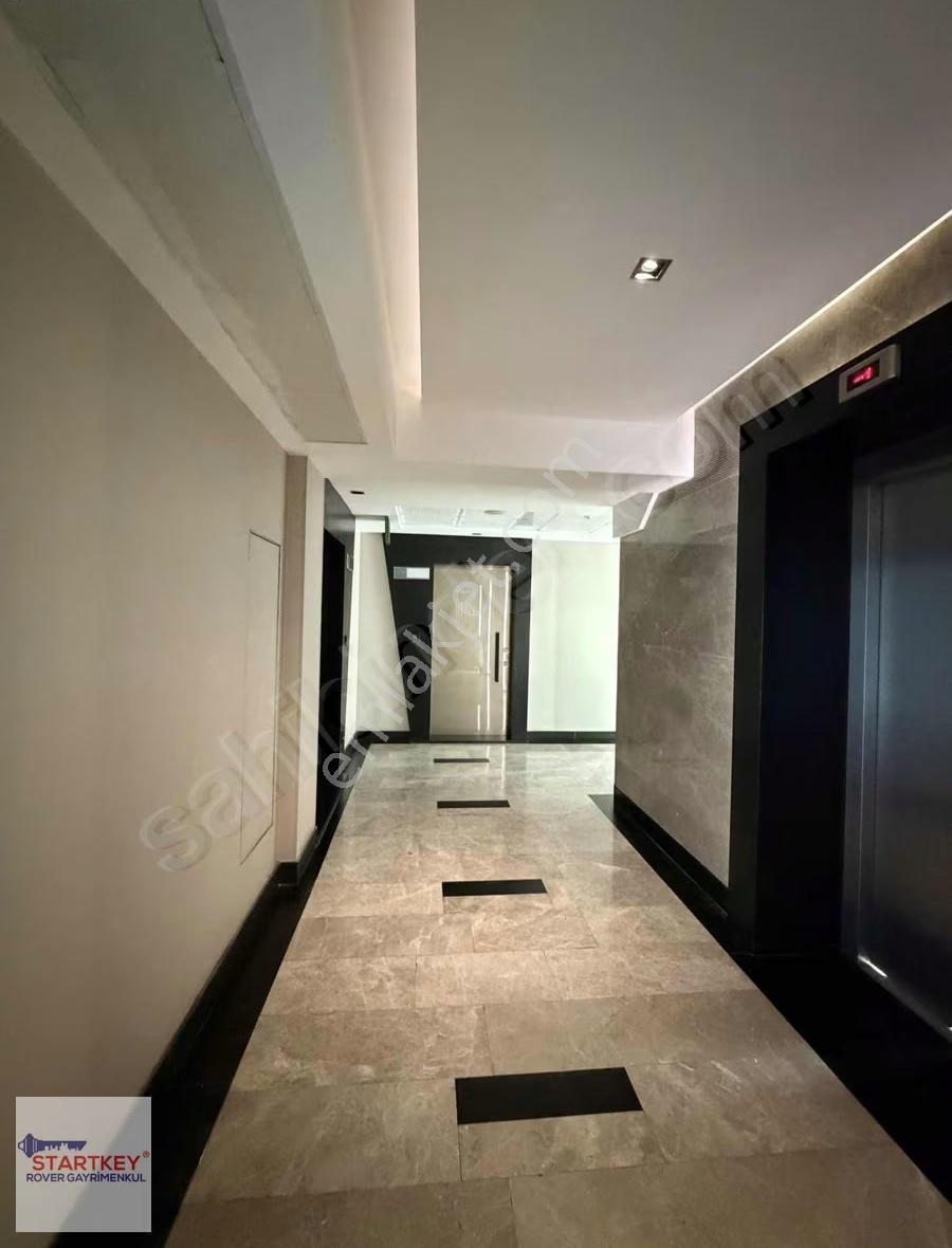 Çiçek Plazda 1+1 Kiralık Ofis - Görsel 8