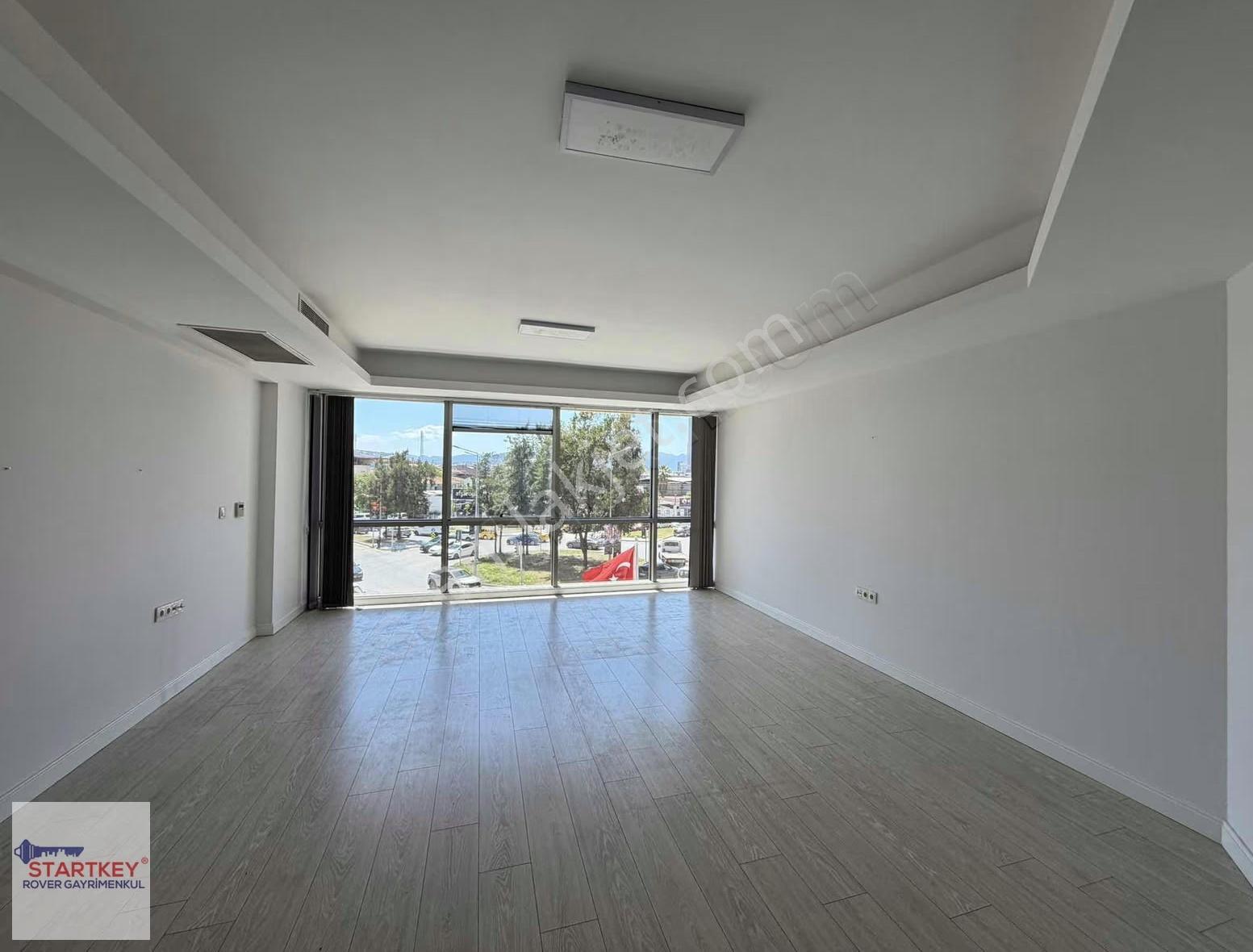 Çiçek Plazda 1+1 Kiralık Ofis - Görsel 26