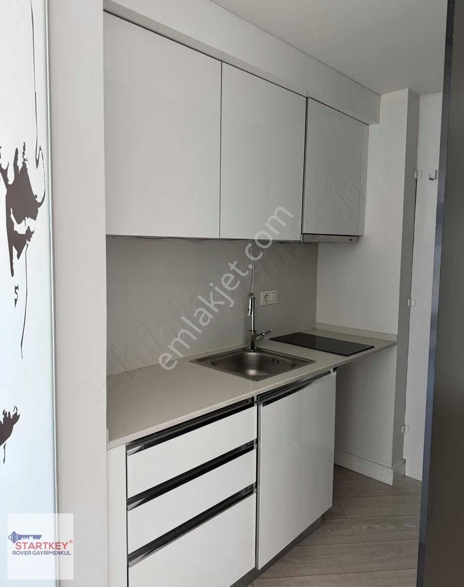 Çiçek Plazda 1+1 Kiralık Ofis - Görsel 24