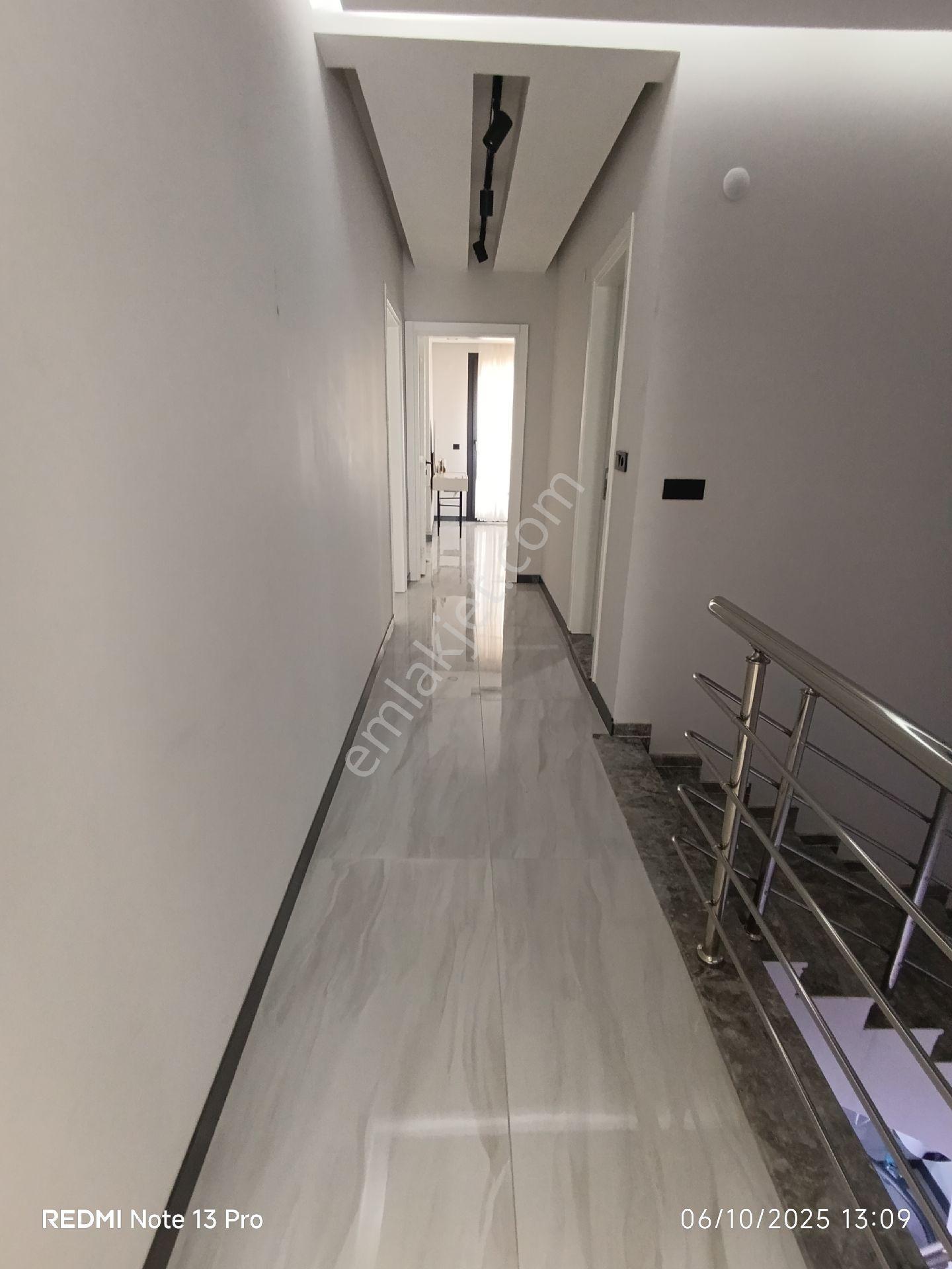 Efeler De 250m Karede Merkezde Bitisik Mustakil Villa+ayrı Mutfak+altkata Oda Var - Görsel 19