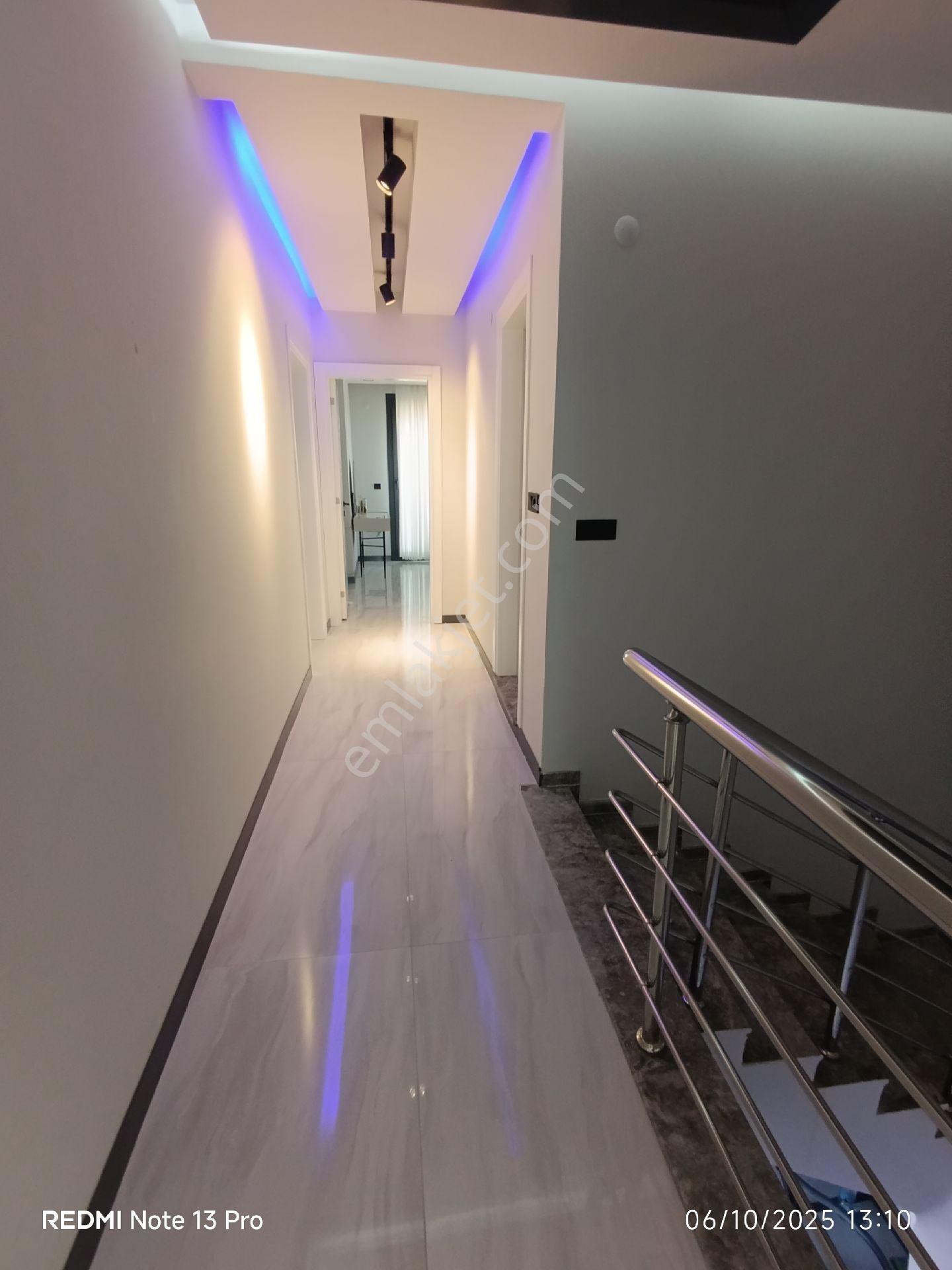 Efeler De 250m Karede Merkezde Bitisik Mustakil Villa+ayrı Mutfak+altkata Oda Var - Görsel 17
