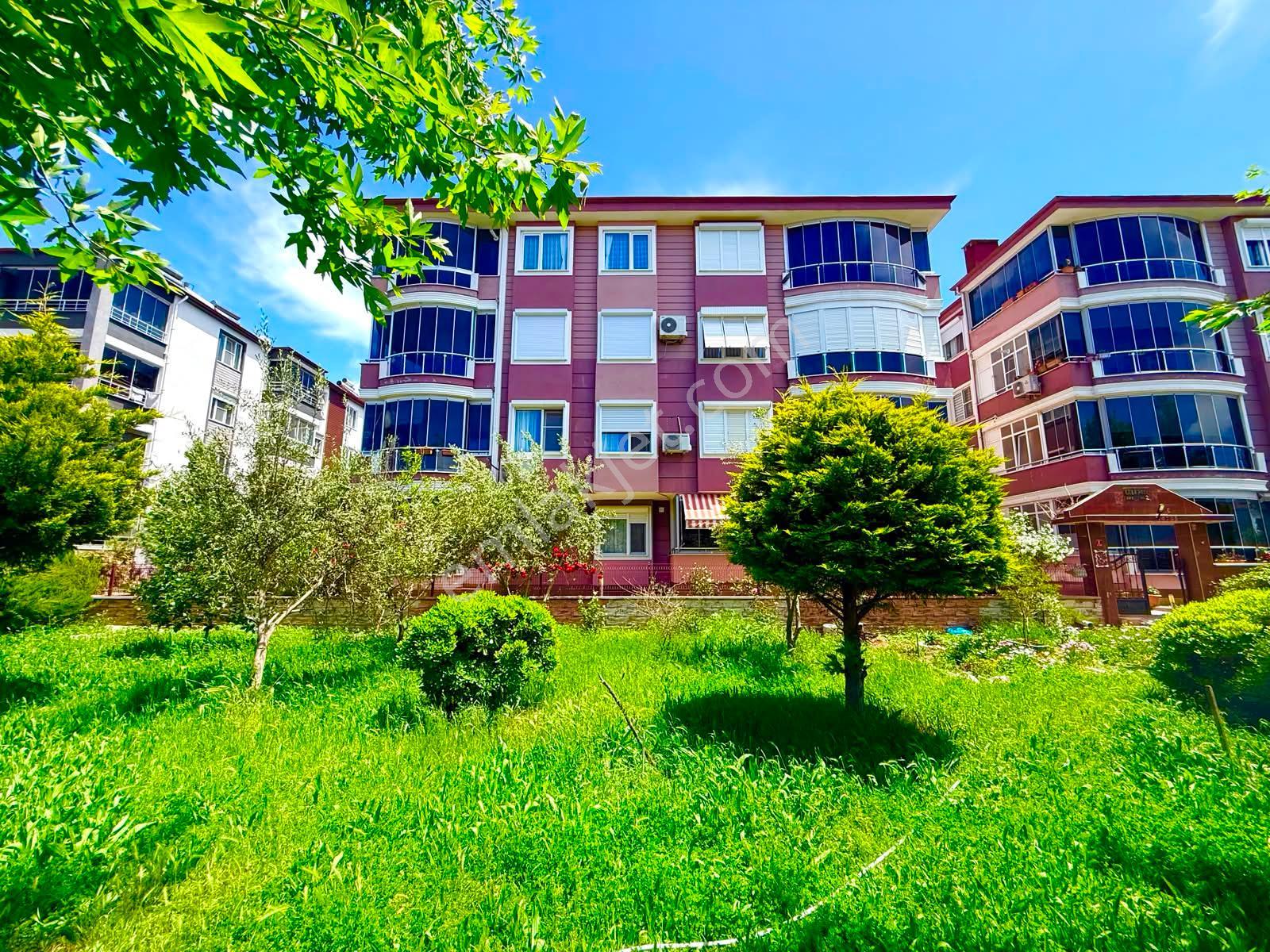 ▶ Körfez'den Yeşil Alan Manzaralı Ara Kat Ön Cephe Fuul Kredili 3+1 Daire