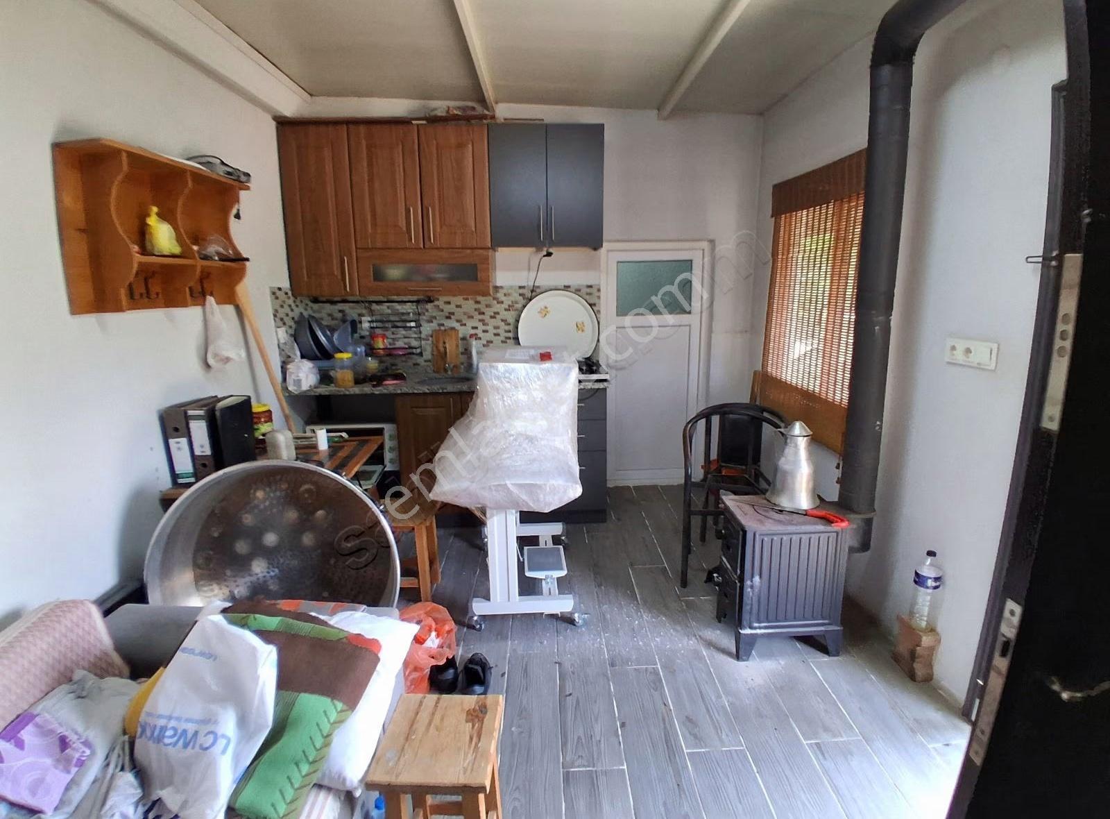 Orhangazi'de Tabela Değeri Yüksek 706m2 Ruhsatlı Parsel - Görsel 3