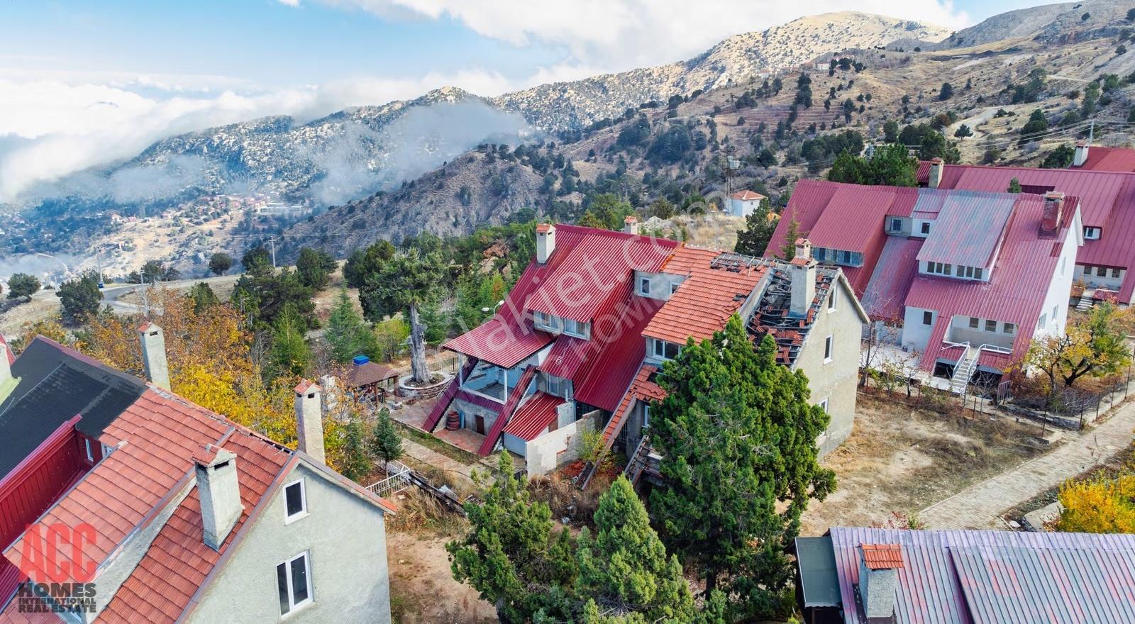 Acc Homes'tan Geyikbayırı Sitede Full Bakımlı Manzaral 4+1 Villa - Görsel 2