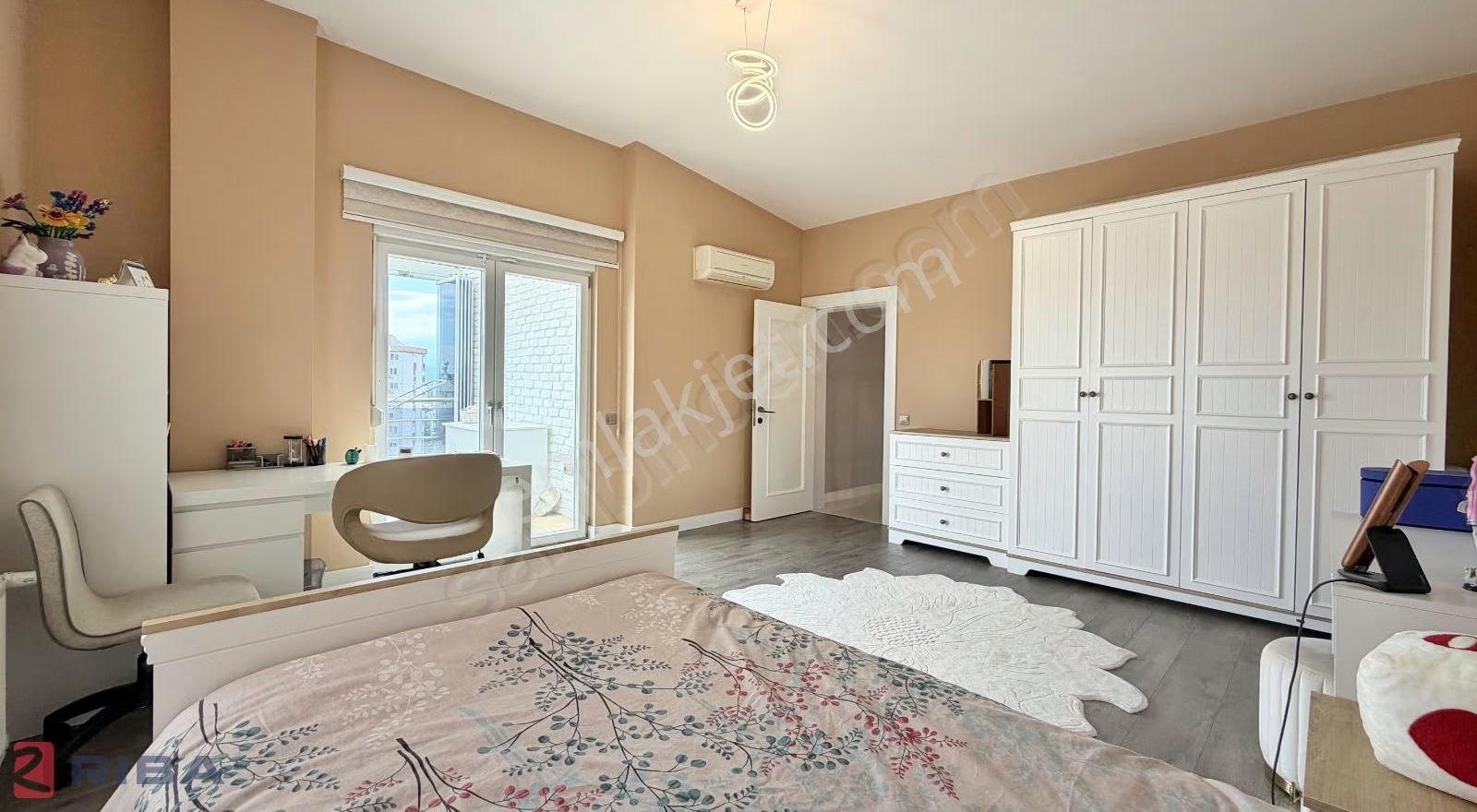 Güzeloba'nın En Seçkin Sitesinde Satılık 4+1 Dubleks Daire - Görsel 4