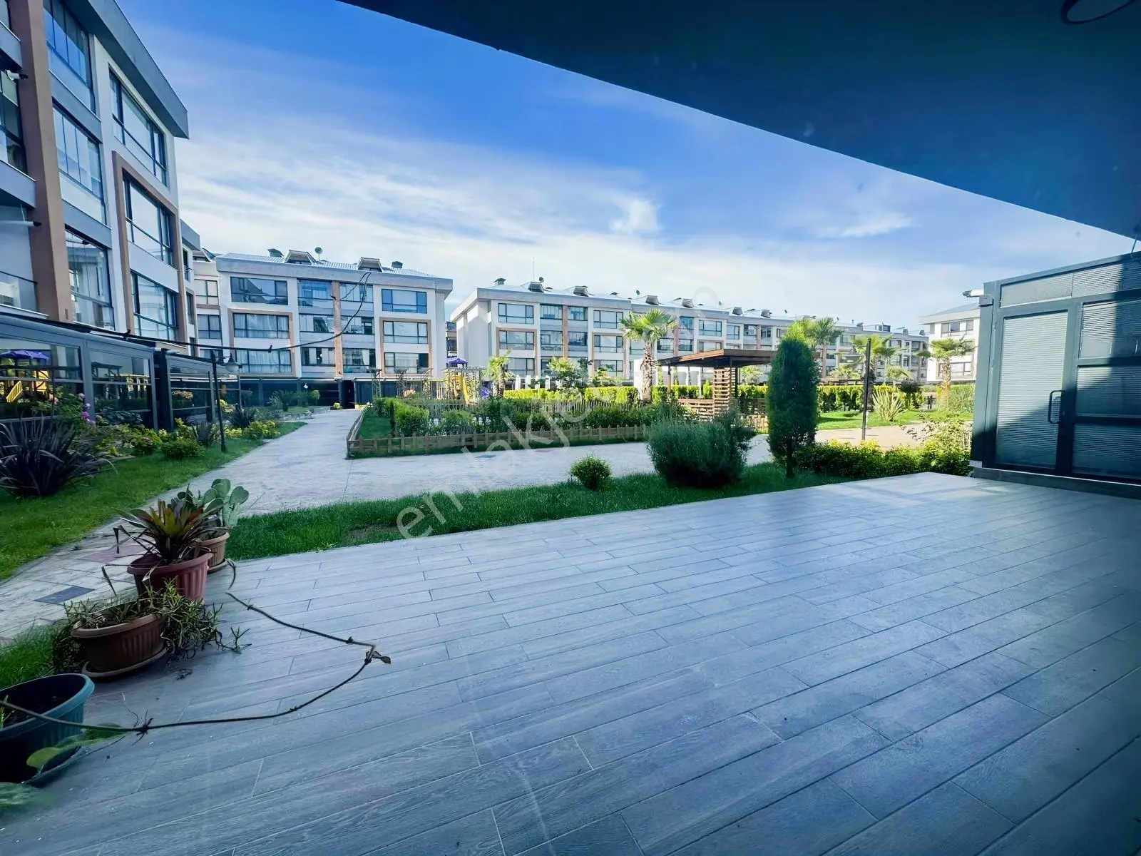 Ordu Cumhuriyette Havuz Başı Villa Konforunda Satılık Daire - Görsel 4