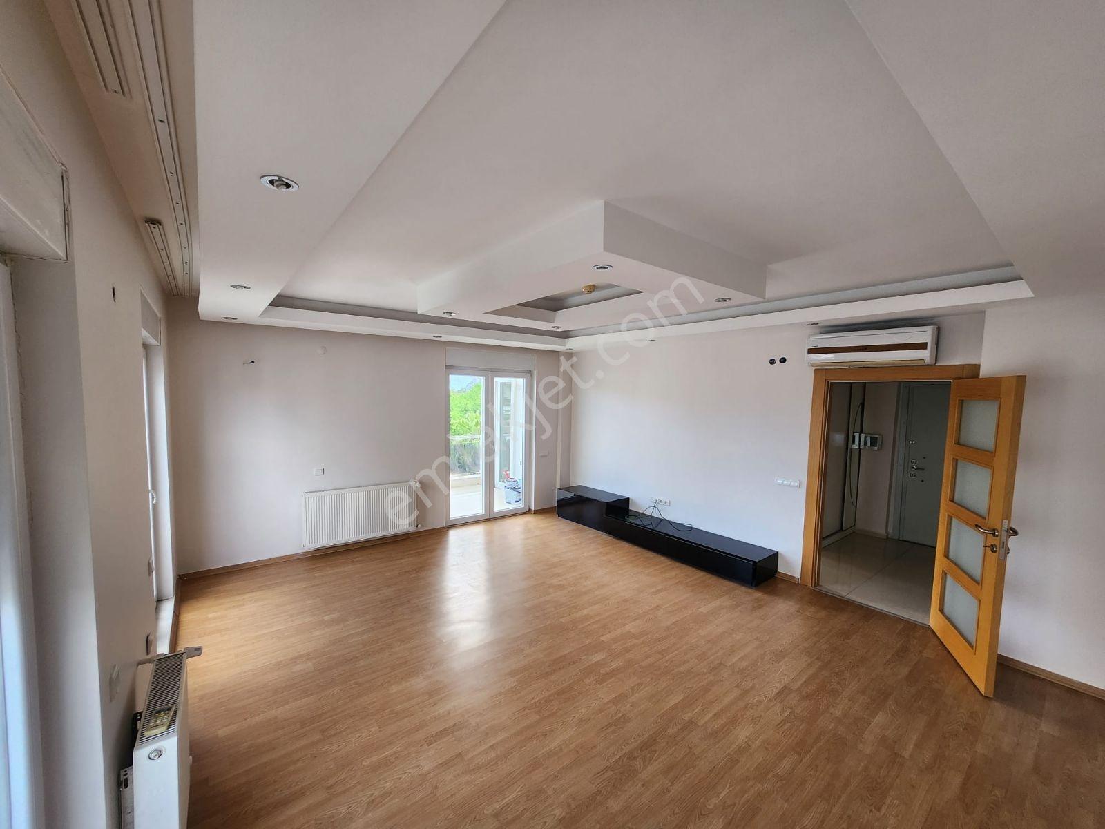 Konyaaltı Uncalı Konaklarda Sitede Ferah 3+2 Kiralık Dublex - Görsel 11