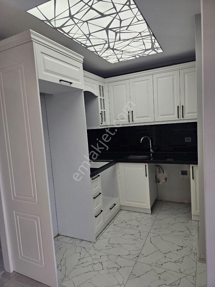 Atakent Te 19 Mayıs Bulvarı Ve Cağaloğlu Arasında Kiralık 1+1 - Görsel 7