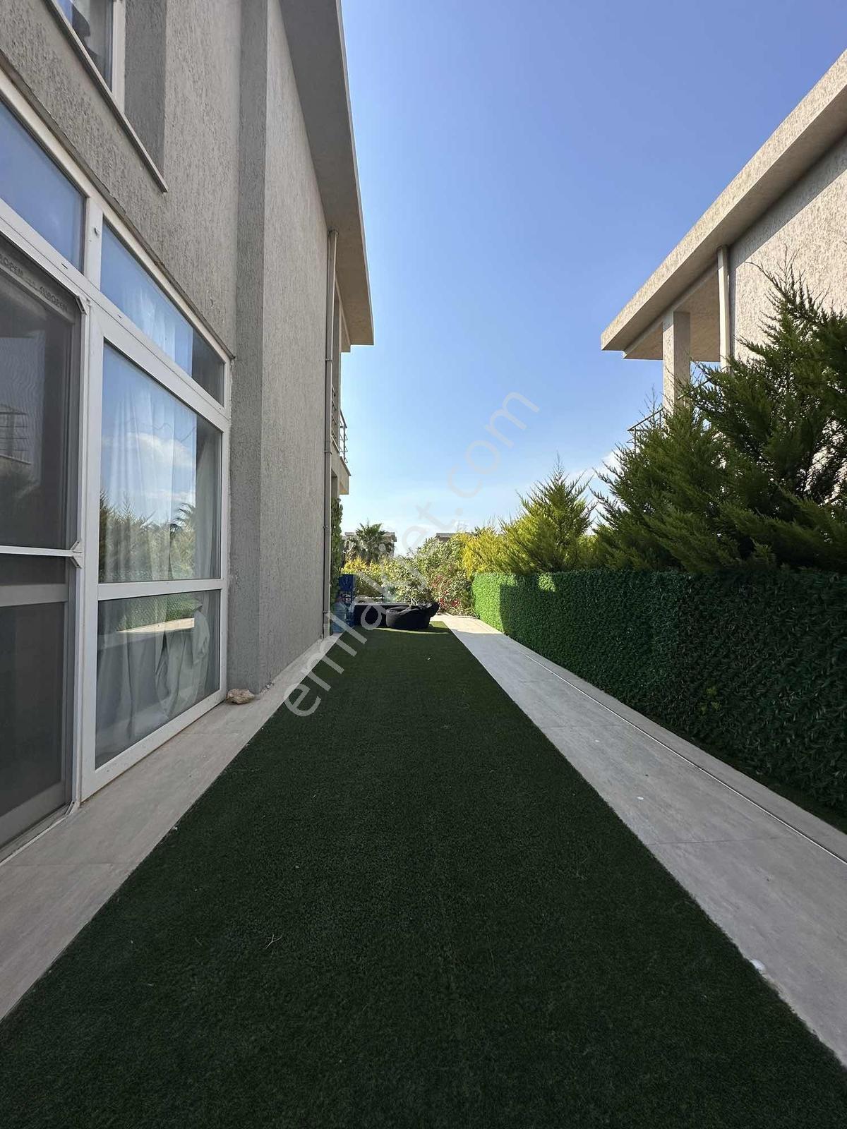 Meşelik Bodrum Milas Yolu Havuzlu Sitede Satılık 2+1 Bahçe Katı - Görsel 23