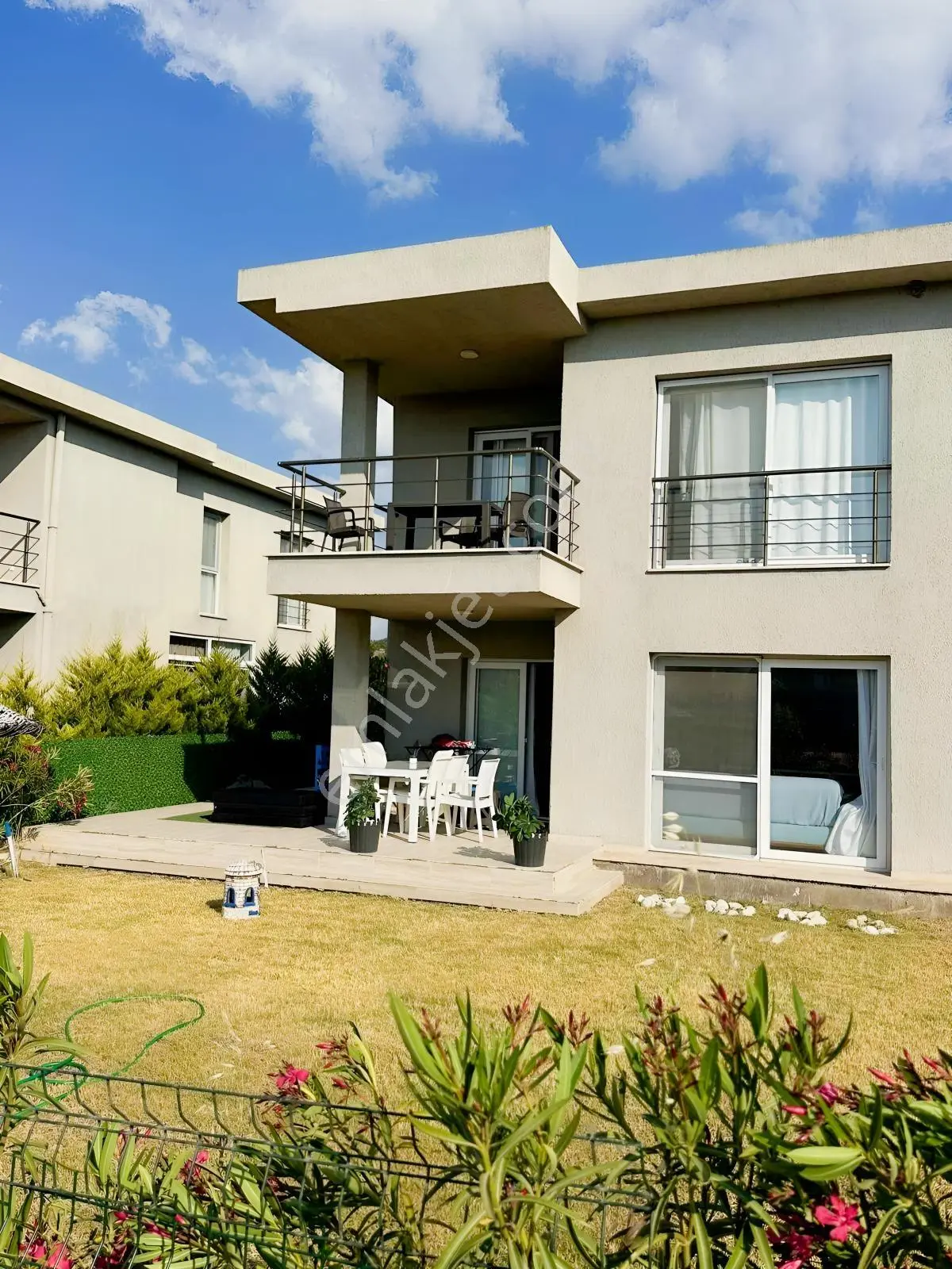 Meşelik Bodrum Milas Yolu Havuzlu Sitede Satılık 2+1 Bahçe Katı - Görsel 33
