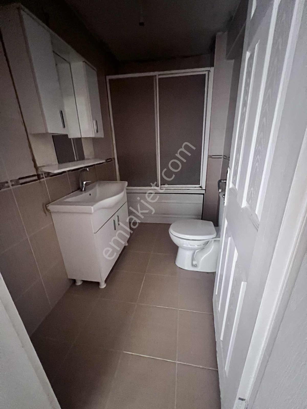 Kayışdağı Merkezde 2+1 Satılık 90 M2 - Görsel 14