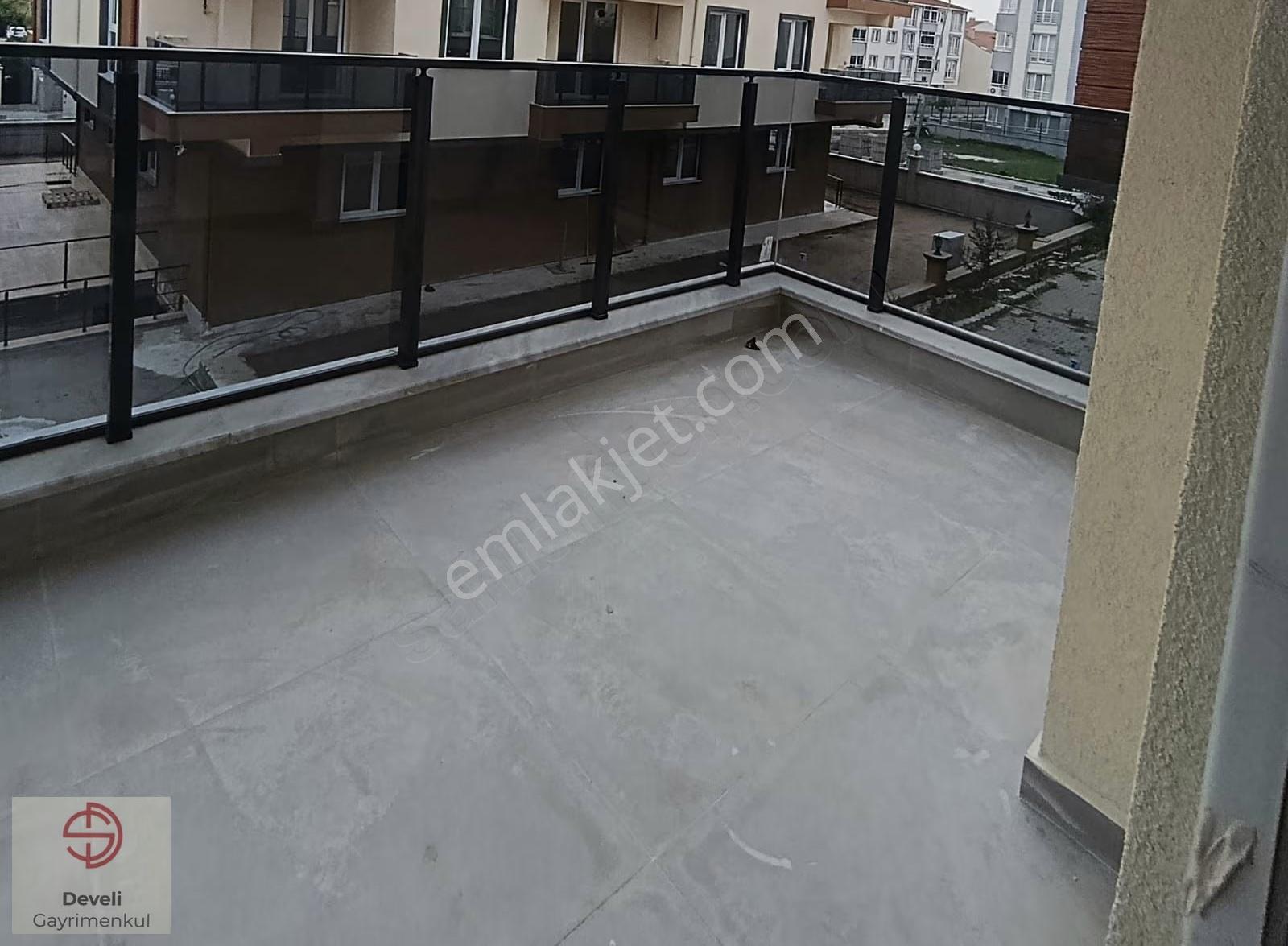 Satılık 1+1 Havuzlu Kapalı Otoparklı Sıfır Daireler - Görsel 4