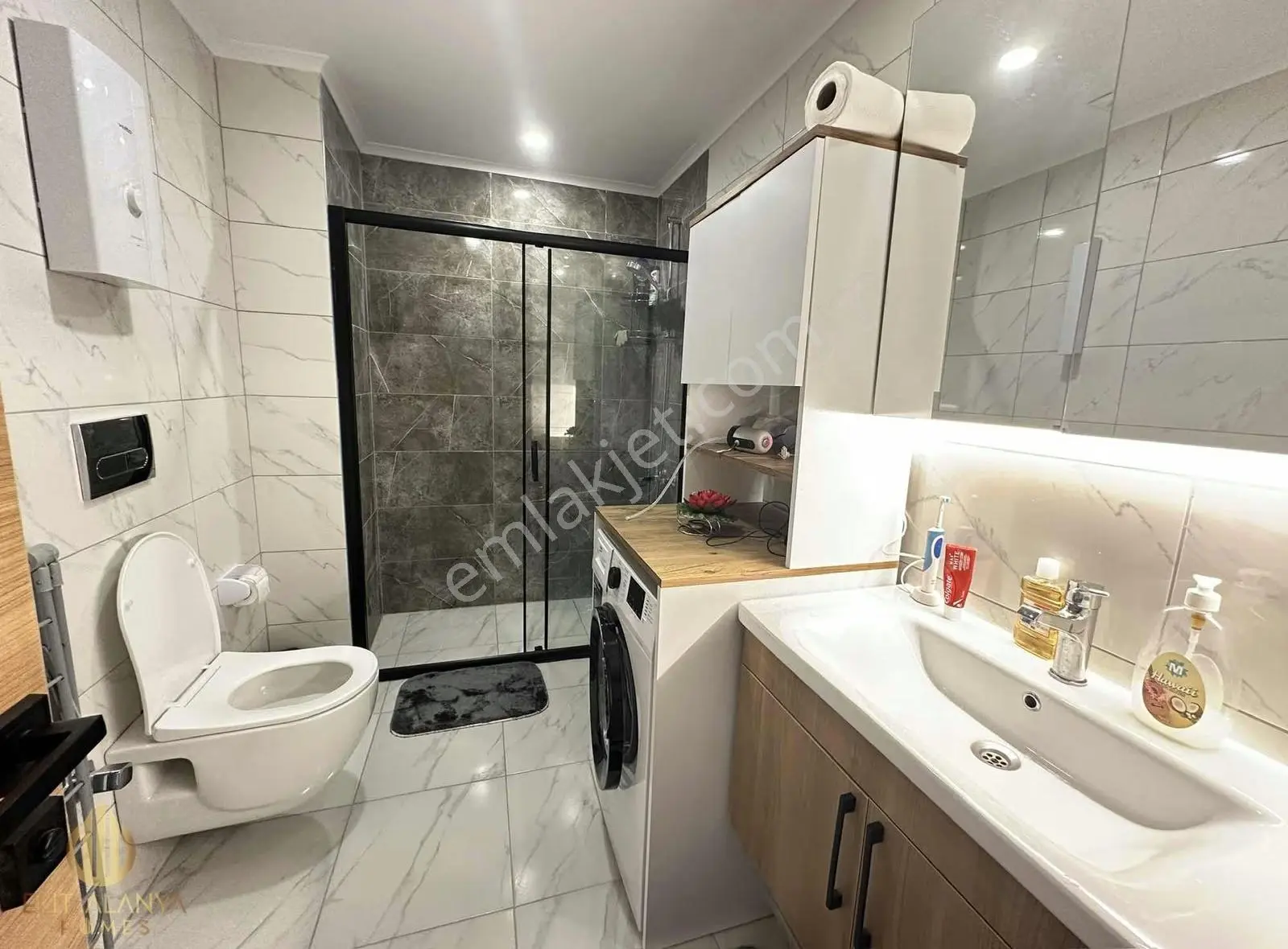 Kale Deniz Ve Şehir Manzaralı Full Eşyalı Full Aktiviteli Fırsat - Görsel 4
