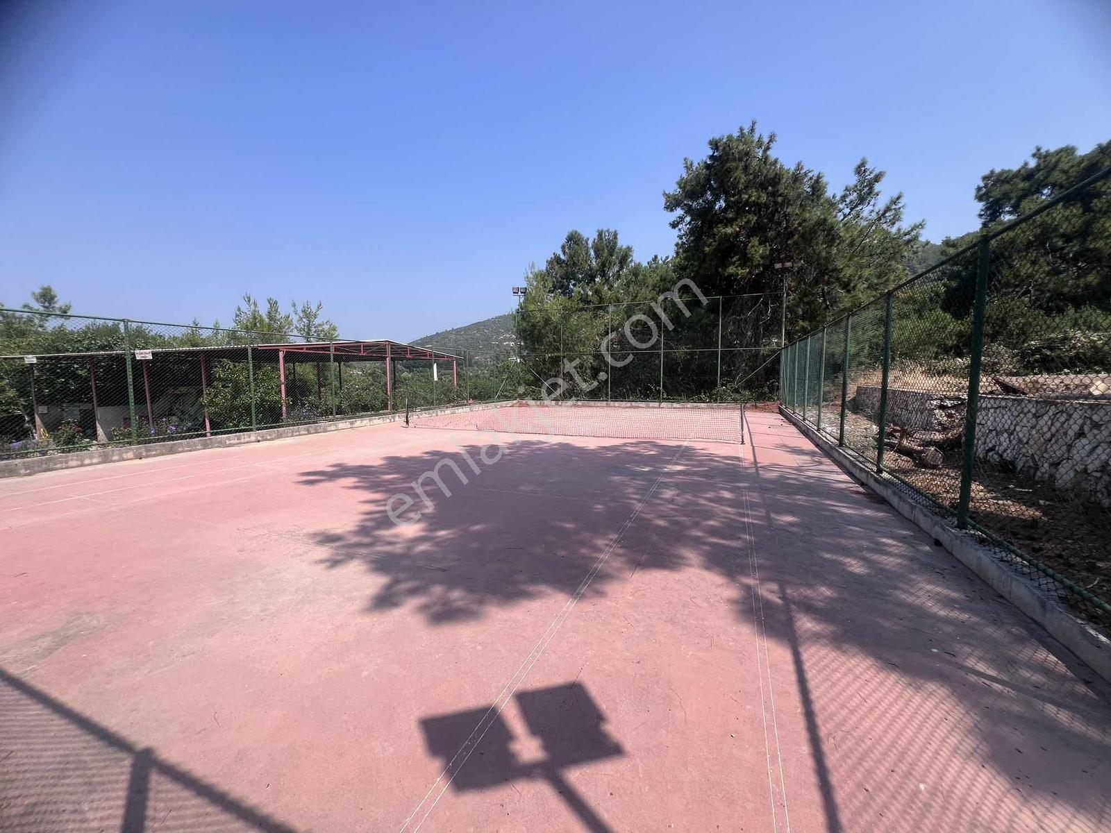 Yakamoz Sitesinde Panoramik Deniz Ve Doğa Manzaralı Villa - Görsel 9