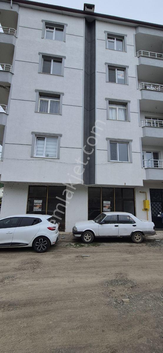 İncesu Mahallesi'nde Ana Yola 2 Bina 3 Kat 3+1 Kiralık Daire