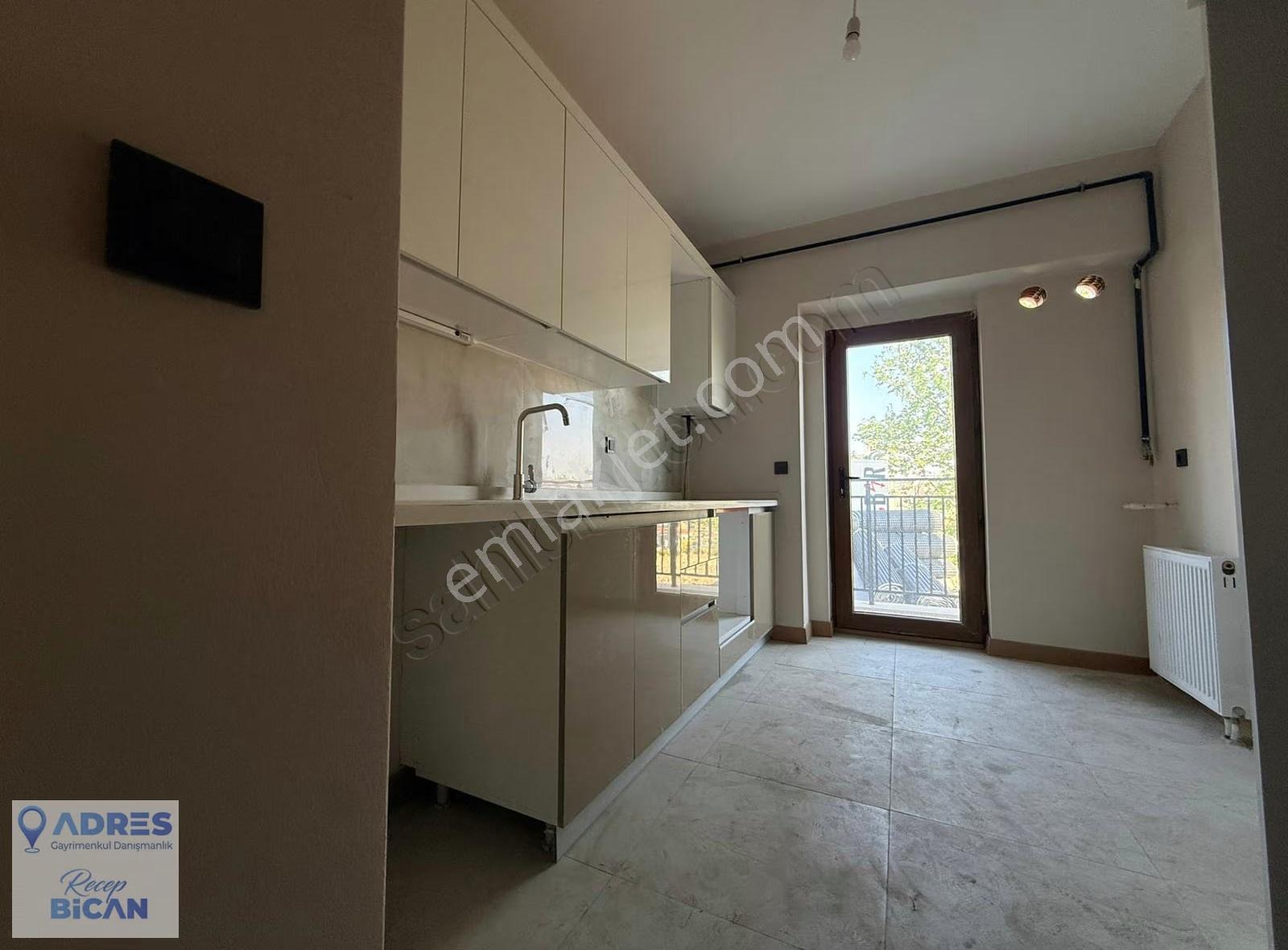 Kağıthane Merkez Mh. Toki Hizmet Sitesi 2+1 Kiralık Daire - Görsel 3