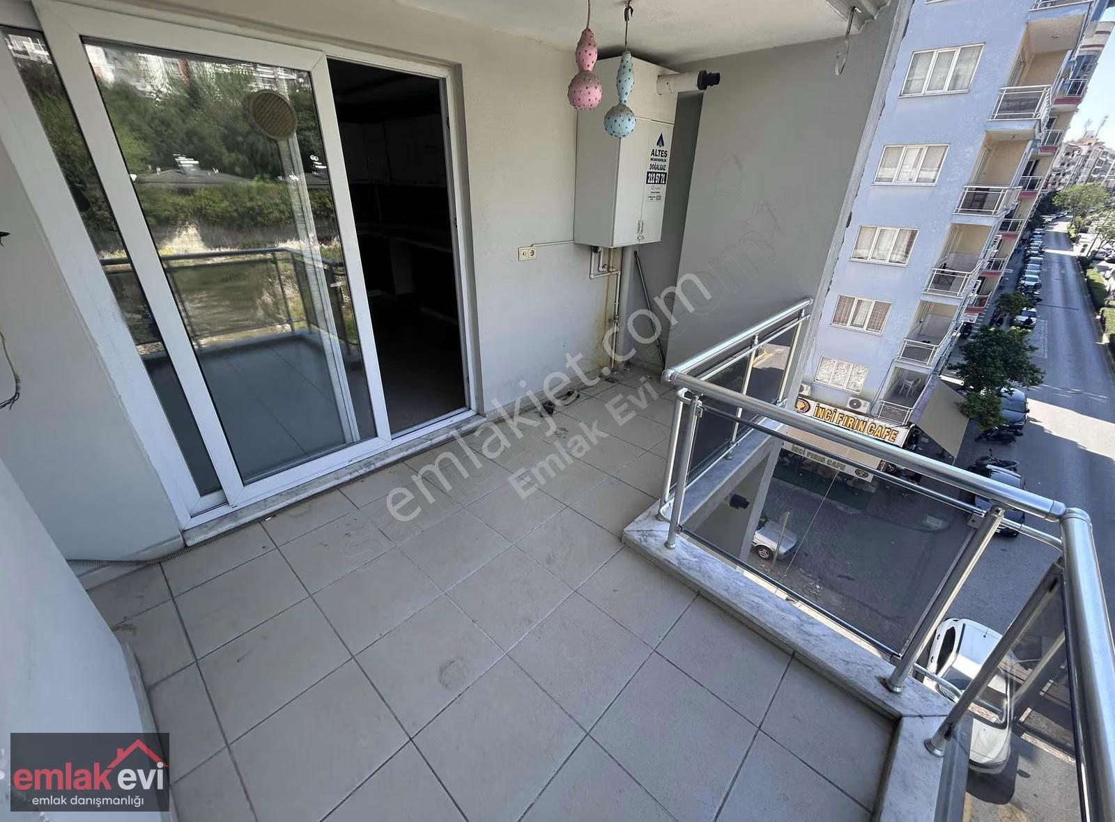 Emlak Evi'nde Kiralık Kombili Asansörlü Lüks Daire - Görsel 23