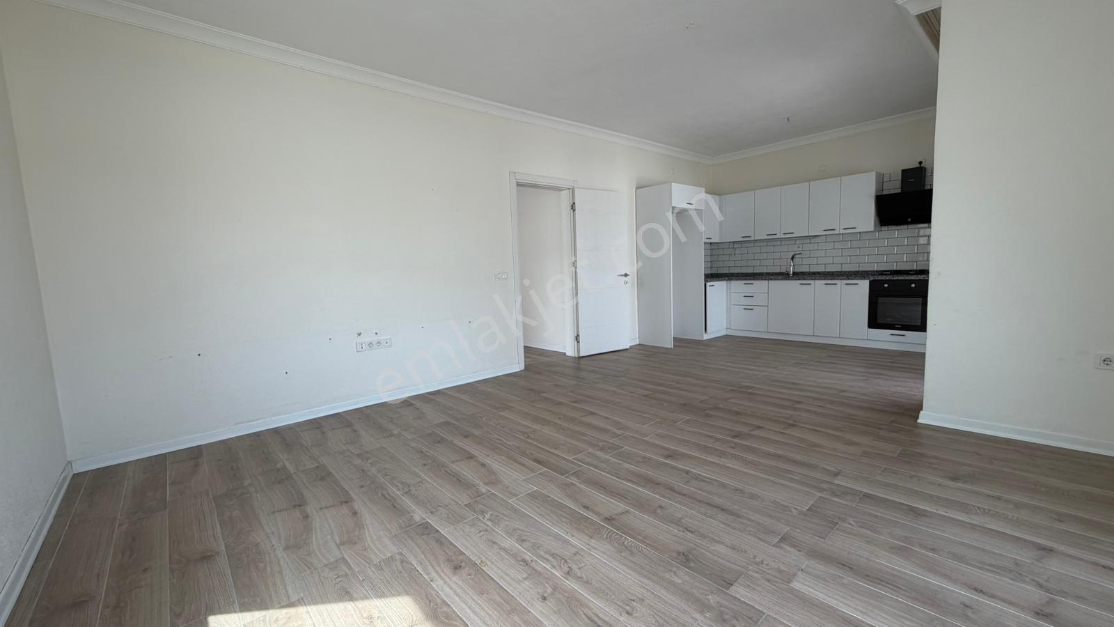 Remax Mavi'den Sapanca Kırkpınar'da Kiralık Havuzlu Müstakil Ev - Görsel 20