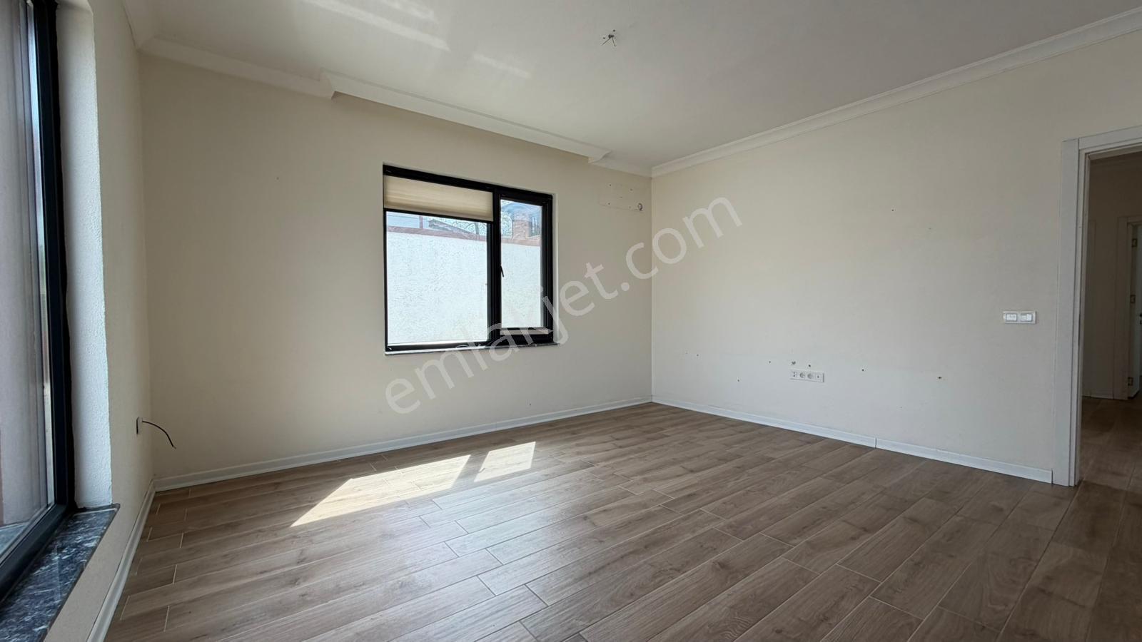 Remax Mavi'den Sapanca Kırkpınar'da Kiralık Havuzlu Müstakil Ev - Görsel 5