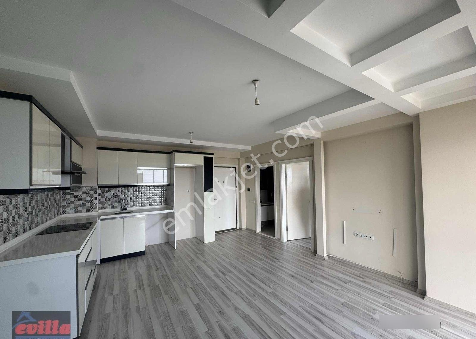 Yenimahallede 1+1 Deniz Manzaralı Eşyasız Kiralık Daire - Görsel 6