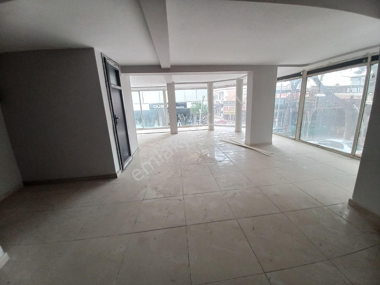 Sevgi Yoluna 7 Katlı İşyeri (4 Kat Dükkan-3 Kat Daire) Satılık - Görsel 7