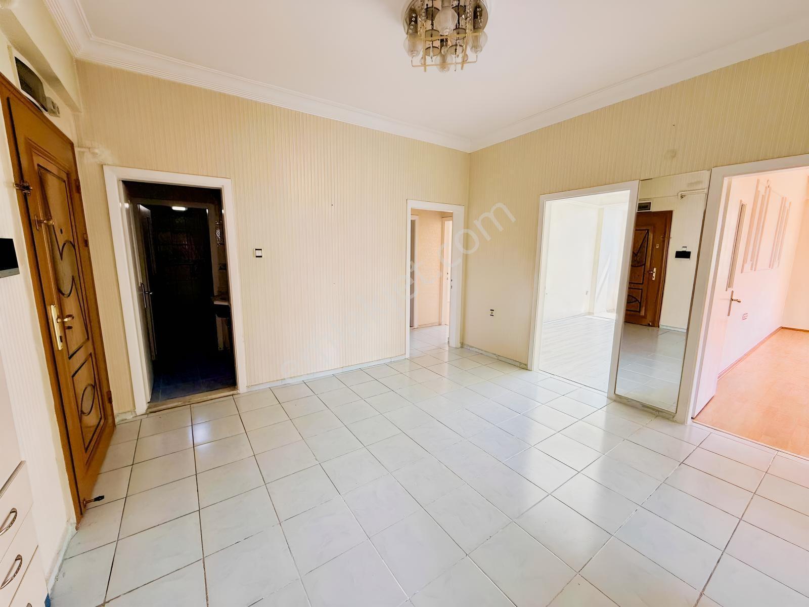 Eski Sanayi Tramvay Durağına 3 Dakika | 3+1 Geniş 175 M² Satılık - Görsel 14