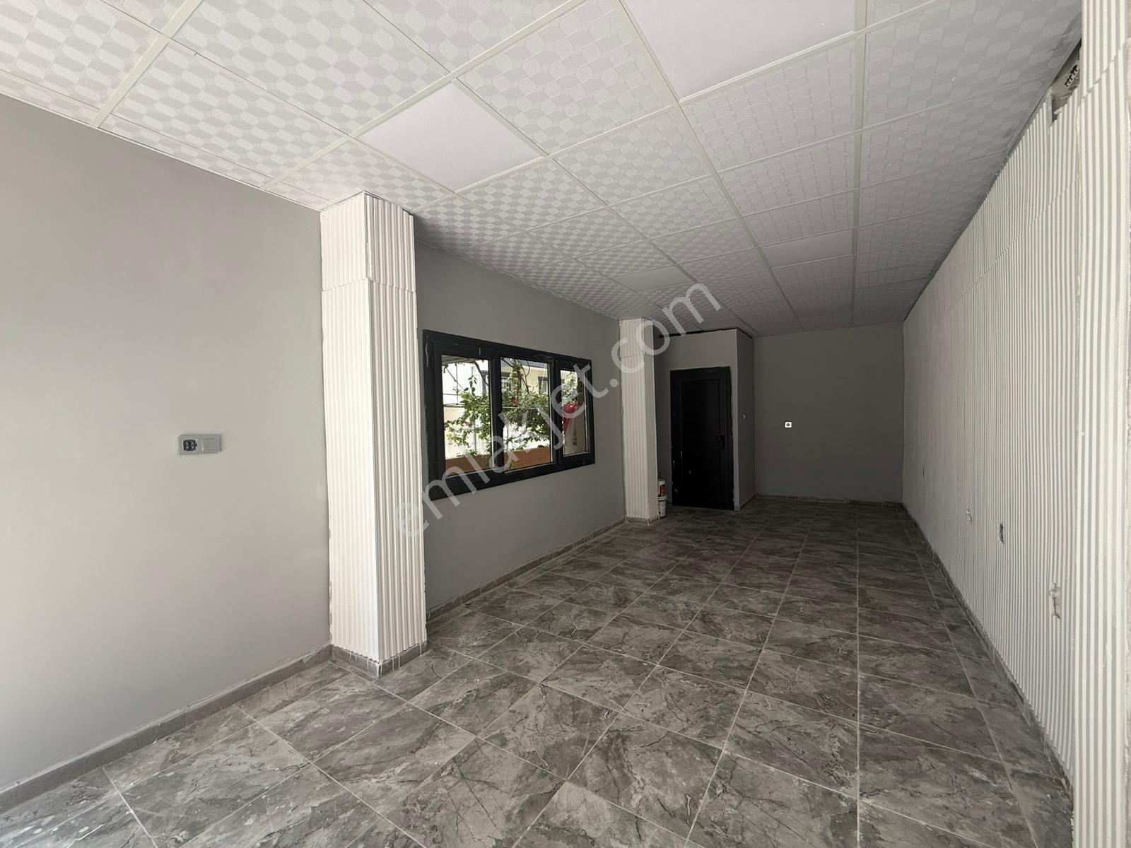 Buca Yenigün Mahallesi’nde Merkezi Konumda 20 M² Satılık Dükkan ✨ - Görsel 3