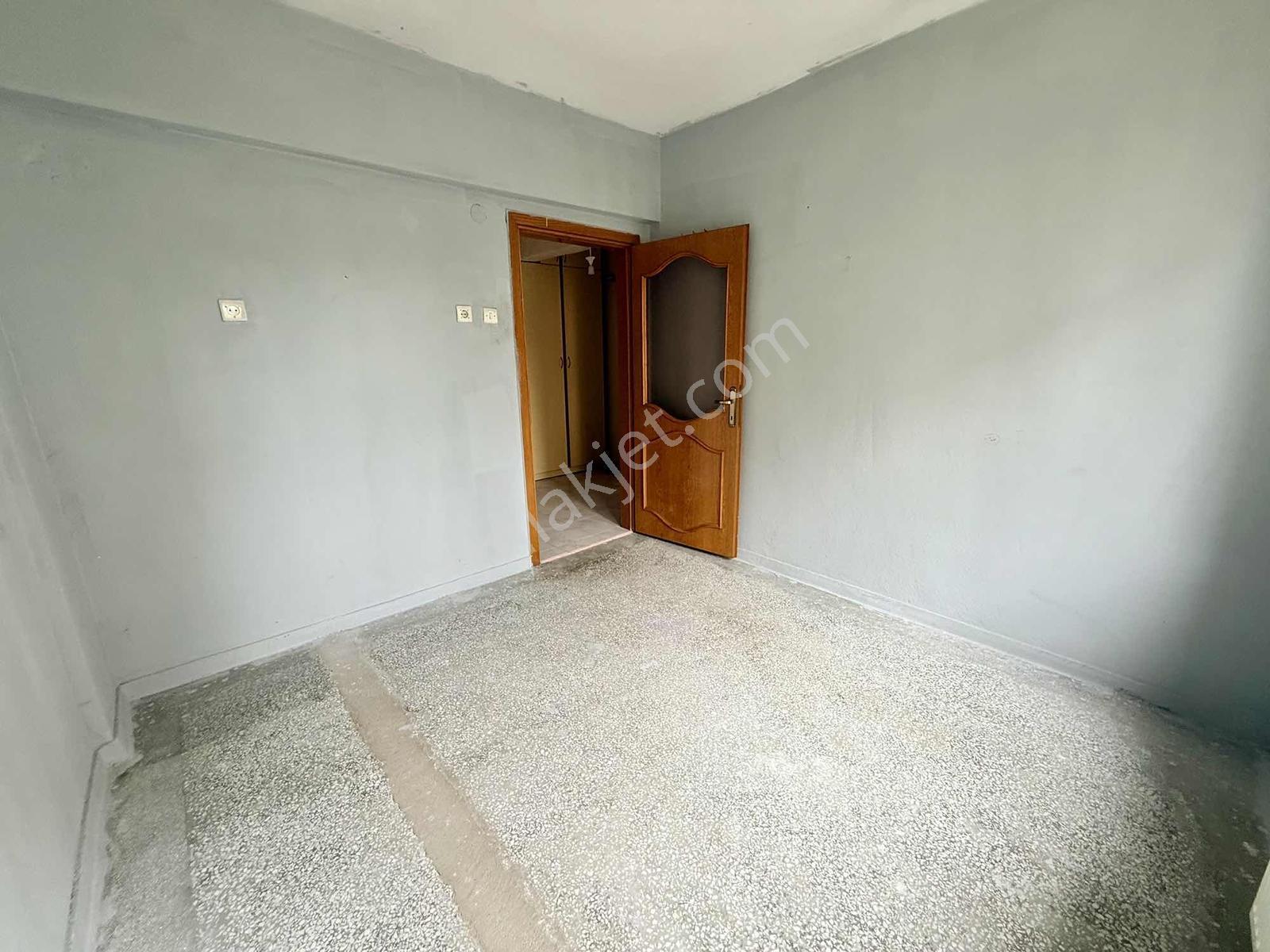 İldem Fatih Mahallesinde Aylık Ödemeli 3+1 Geniş Kiralık Daire - Görsel 10