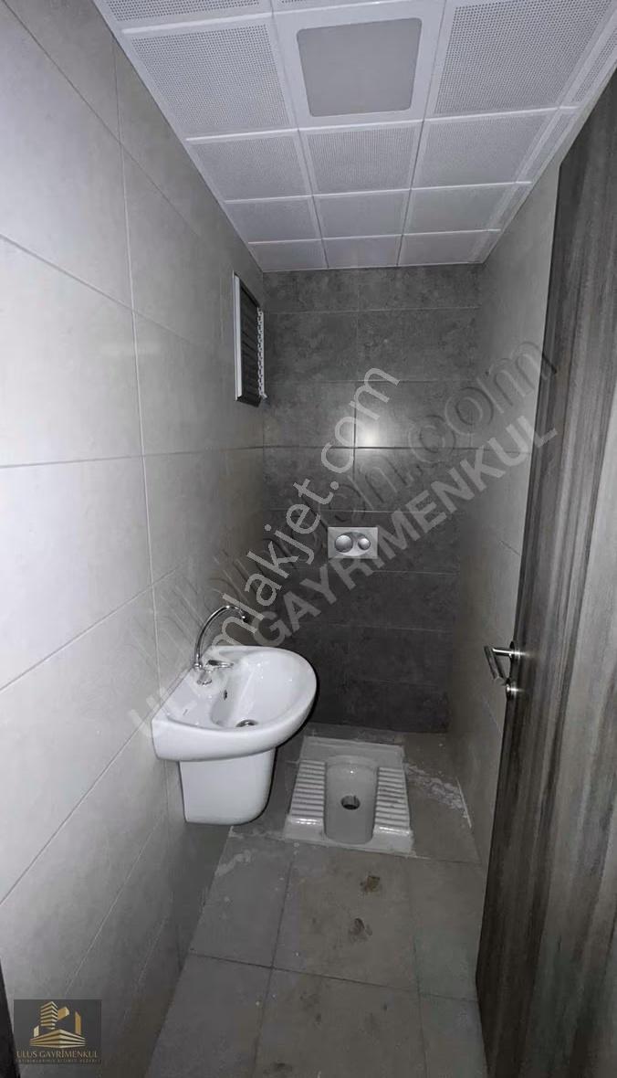 Ulus'tan Selçuklu'da 2+1 82m2 4.kat Borçsuz Hazır Oturum Daire - Görsel 2
