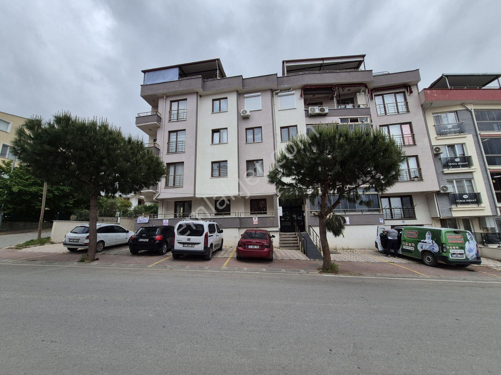 Çanakkale Kepez Cumhuriyet Mah Kiralık Geniş 3+1 Daire