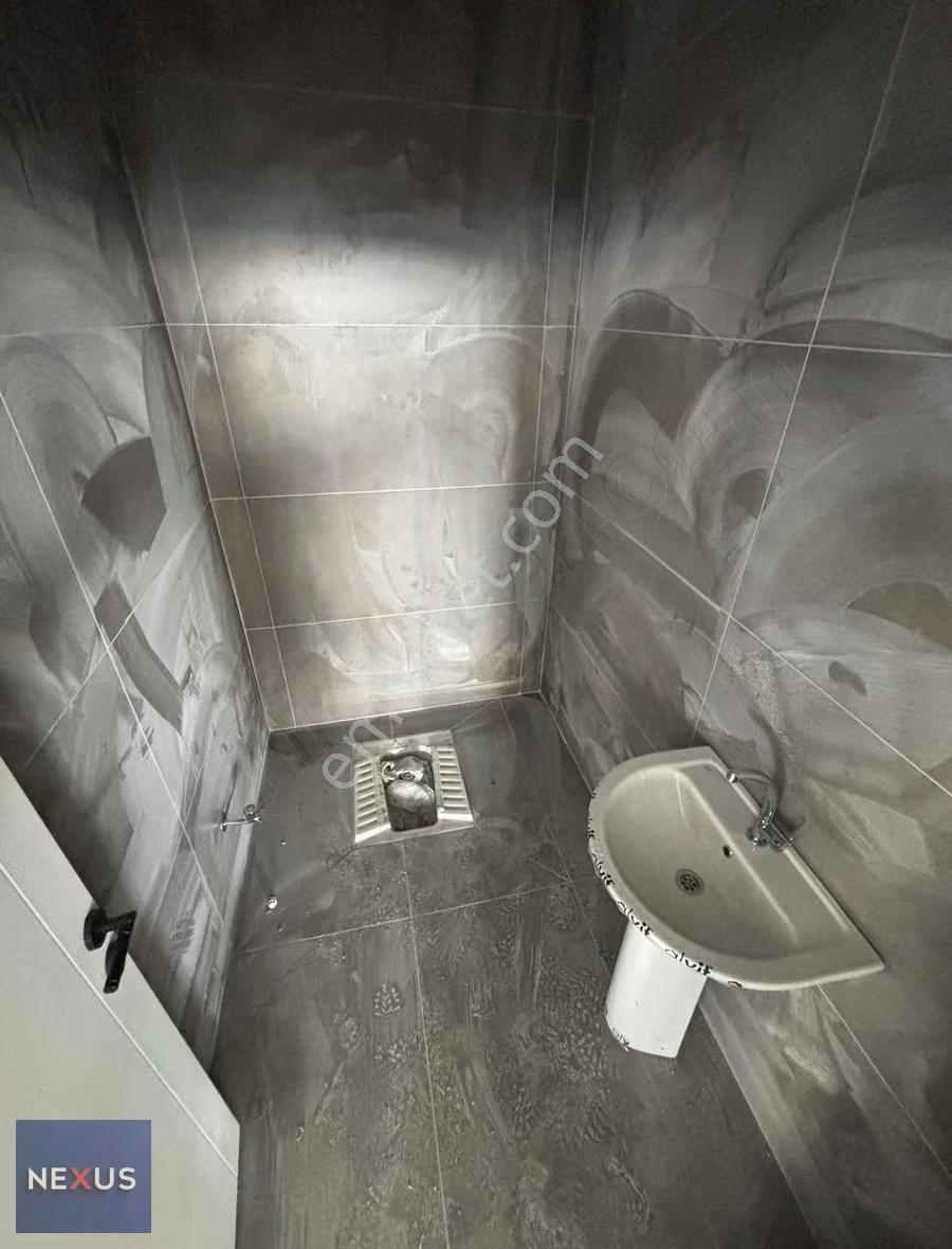 Sultanbeyli Mehmetakif Mah Kiralık 320 M2 Dükkan - Görsel 3