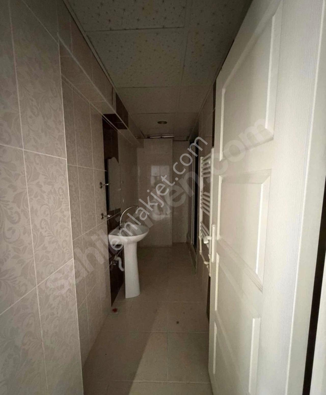 Yunusemre 2+1 İçi Yeni Acil Satılık Bodrum - Görsel 12