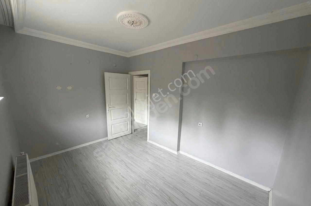 Yunusemre 2+1 İçi Yeni Acil Satılık Bodrum - Görsel 2