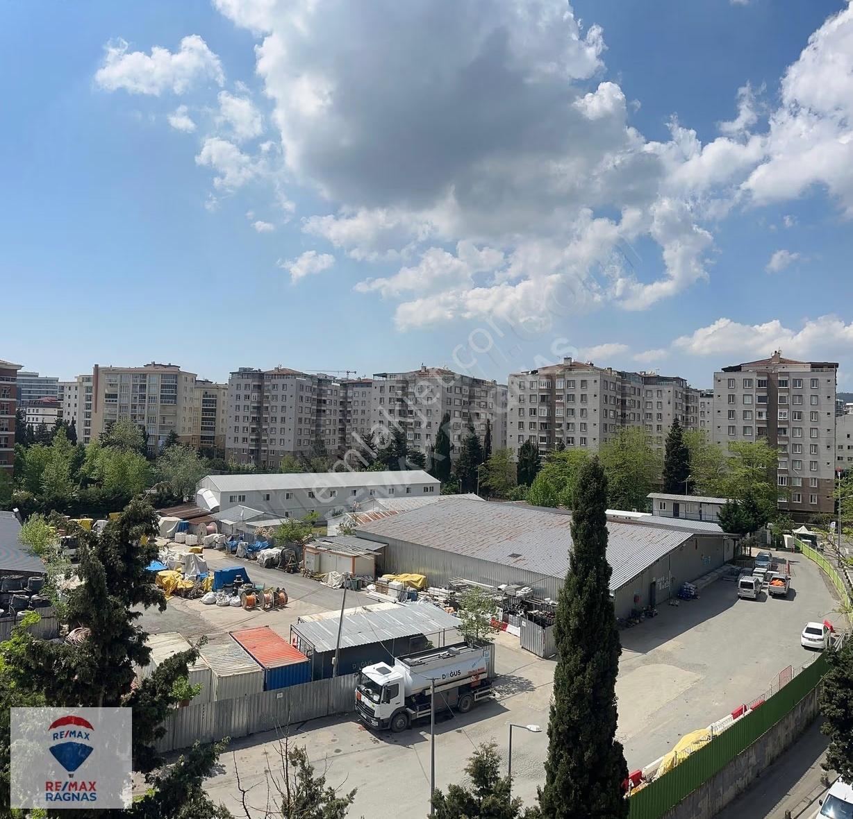 Çekmeköy Taşdelen Sultançiftliği'nde 4+1 Kiralık Daire - Görsel 22