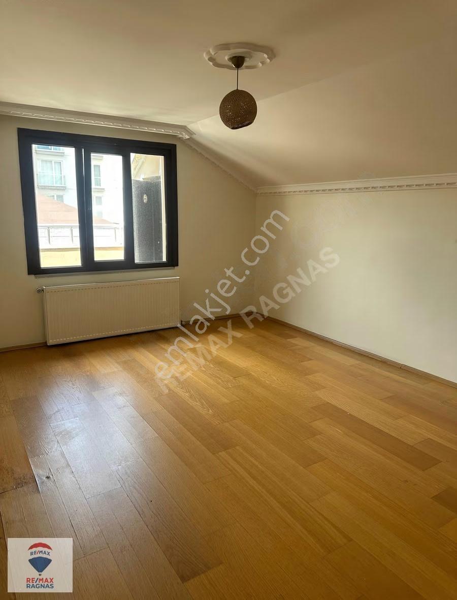 Çekmeköy Taşdelen Sultançiftliği'nde 4+1 Kiralık Daire - Görsel 21