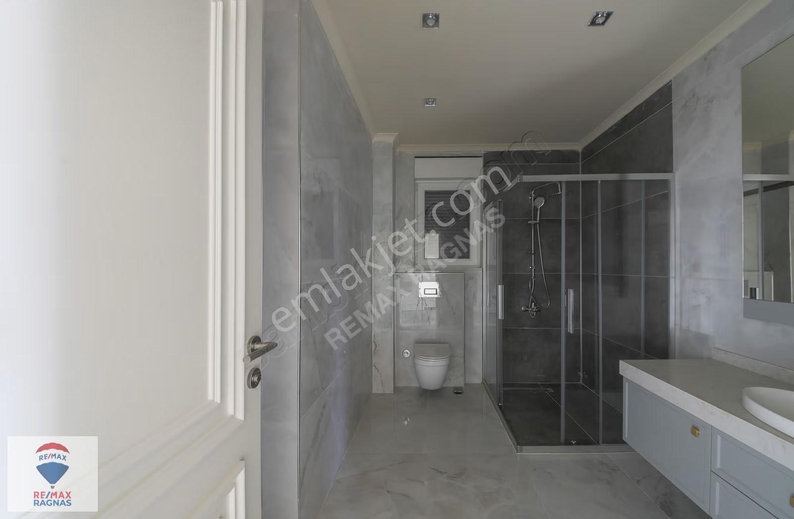 Hilal Konakları'nda Kiralık Lüks Villa (6+2, 480m², Havuzlu) - Görsel 35