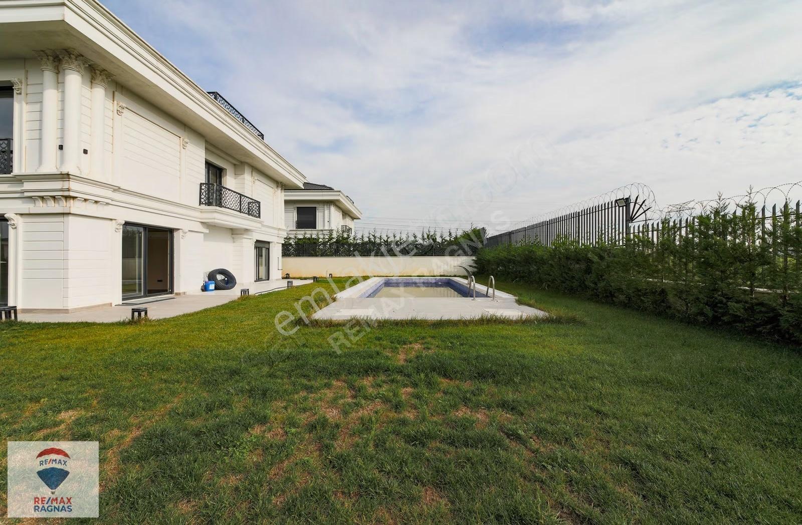 Hilal Konakları'nda Kiralık Lüks Villa (6+2, 480m², Havuzlu) - Görsel 17