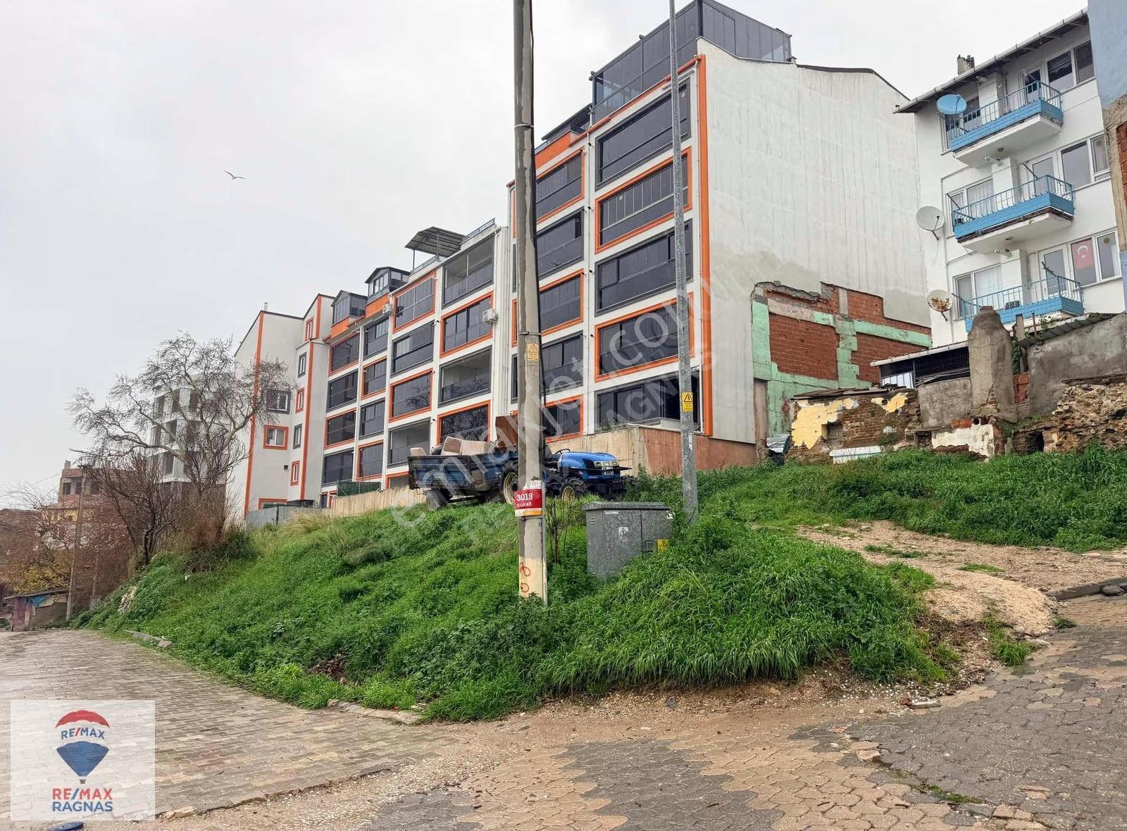 Balıkesir Erdek 147 M² Köşe İmarlı Arsa Denize 550 Metre - Görsel 3