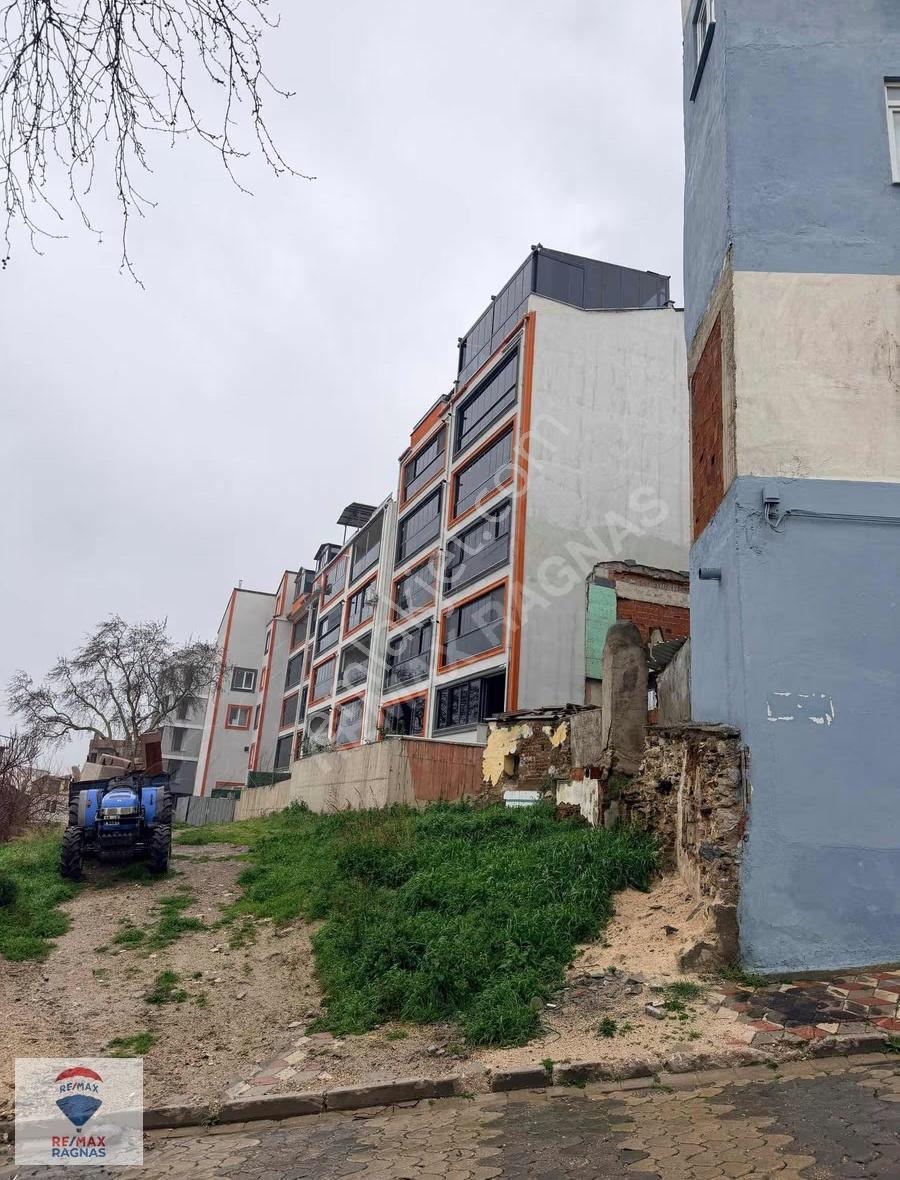 Balıkesir Erdek 147 M² Köşe İmarlı Arsa Denize 550 Metre - Görsel 5