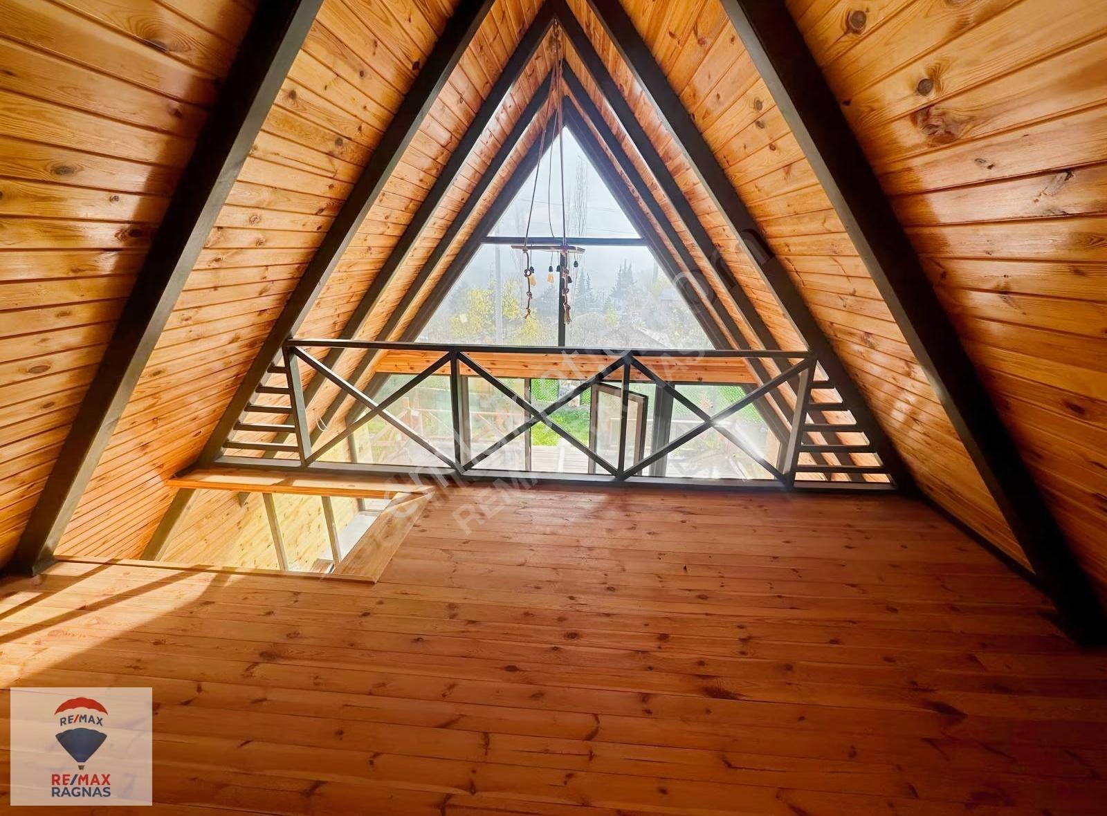 Pamukova'da Satılık 333m² Garajlı Bungalow Ve Arsası - Görsel 4